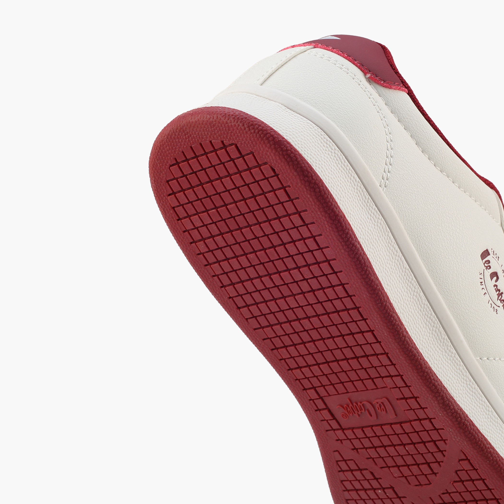 حذاء سنيكرز برباط إغلاق للنساء من لي كوبر-women-shoes-sneakers-image-1