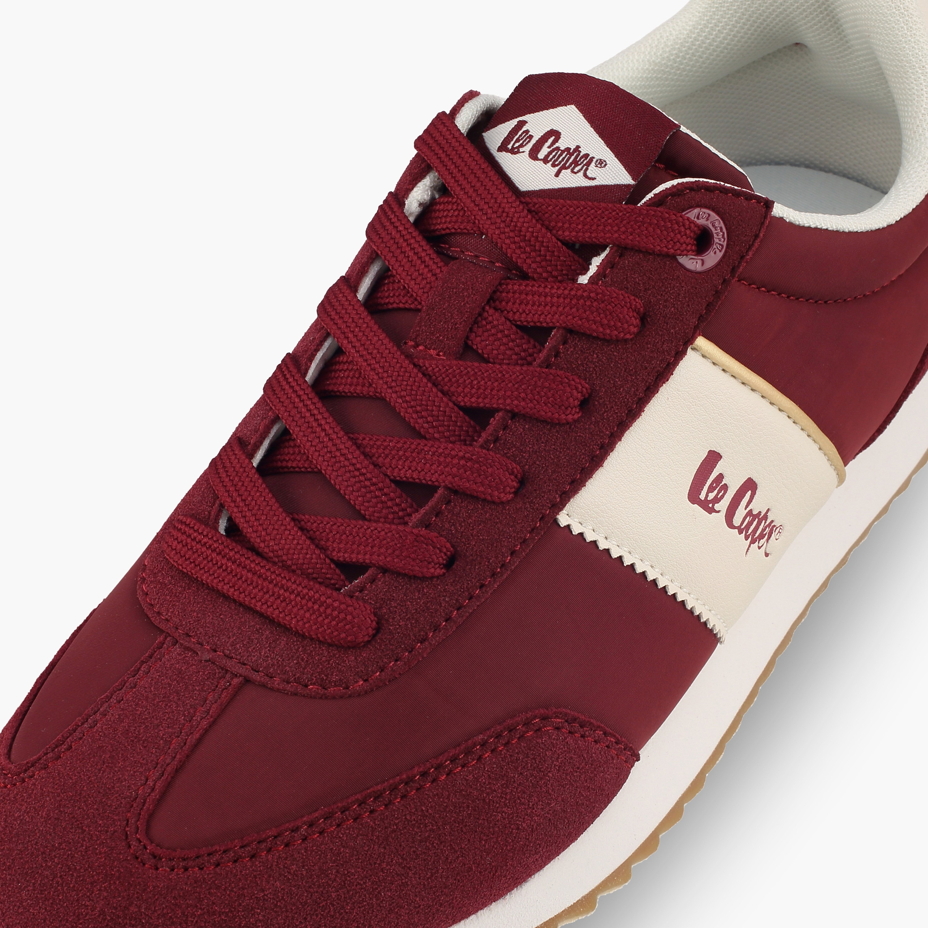 حذاء سنيكرز بطول الكاحل ورباط إغلاق للنساء من لي كوبر-women-shoes-sneakers-image-4