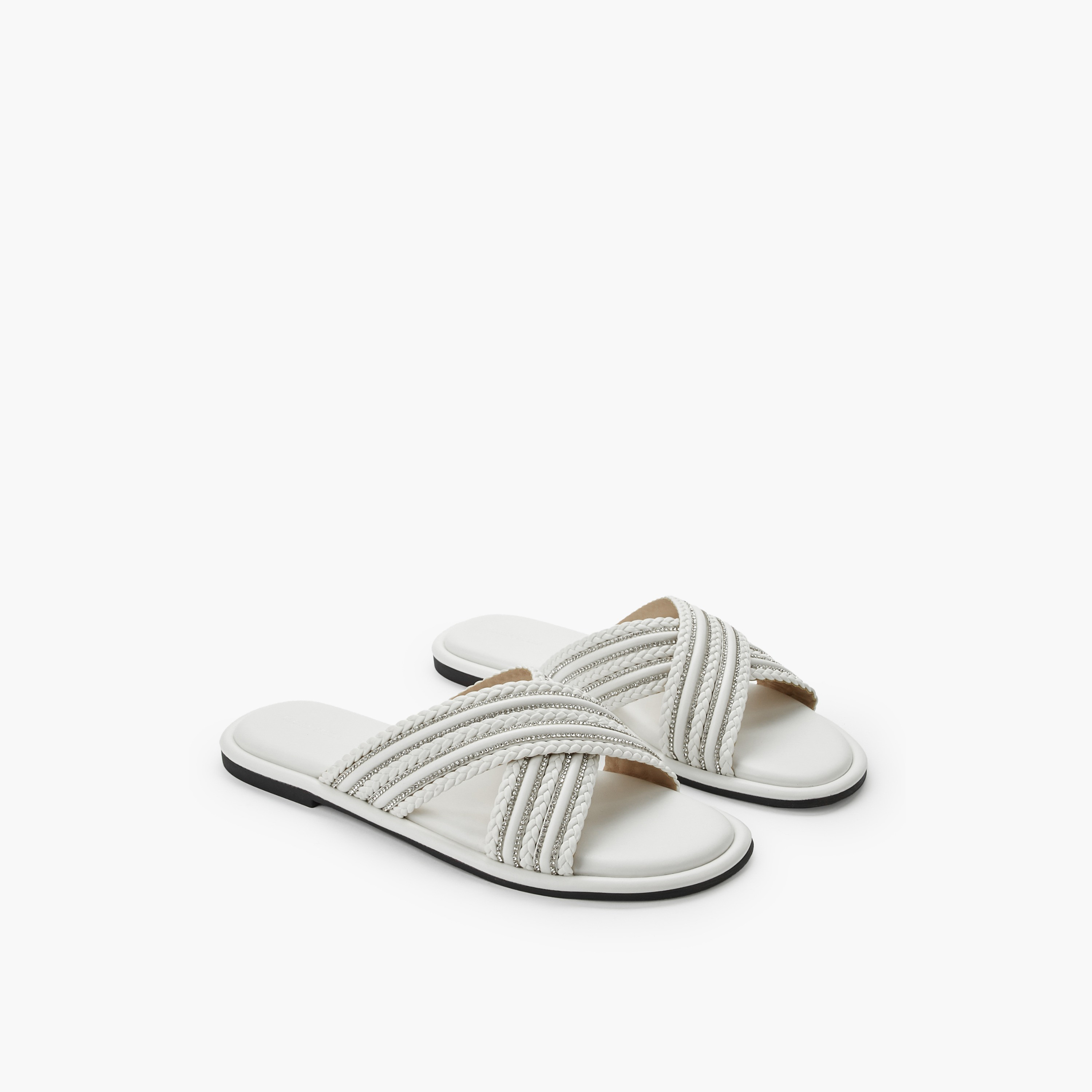 صندل مزين بحزام متقاطع للنساء من فلورا بيلا-women-shoes-flats-sandals-image-1