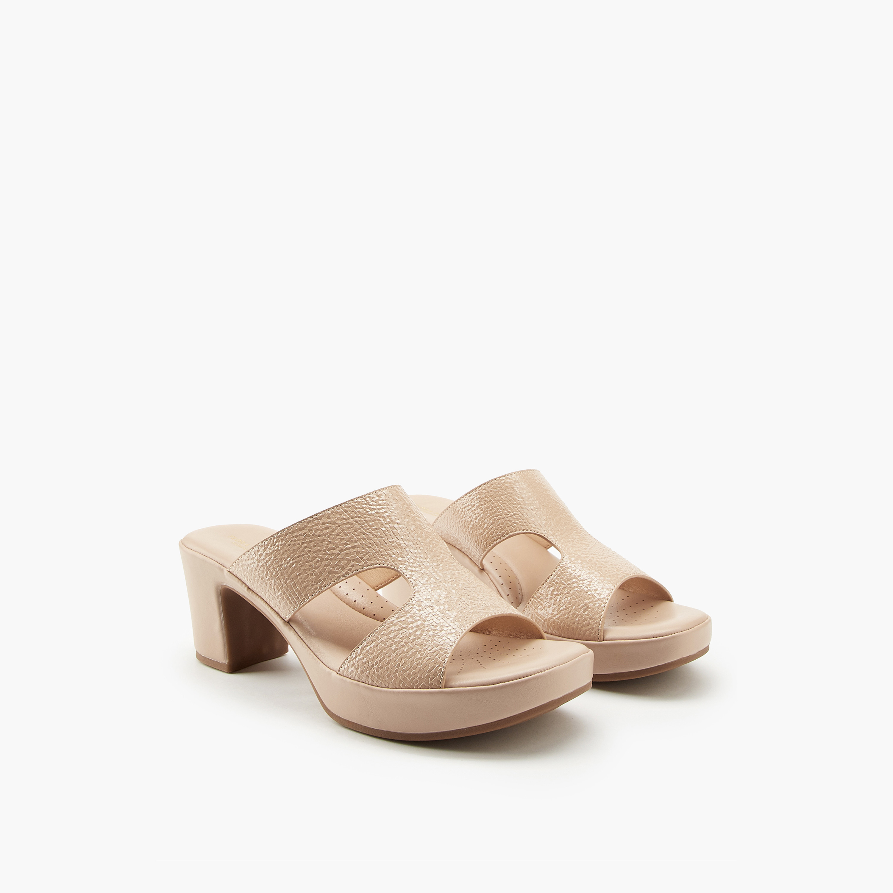 صندل سهل الارتداء وبارز الملمس بكعب سميك من فلورا بيلا-women-shoes-sandals-heeled-image-5