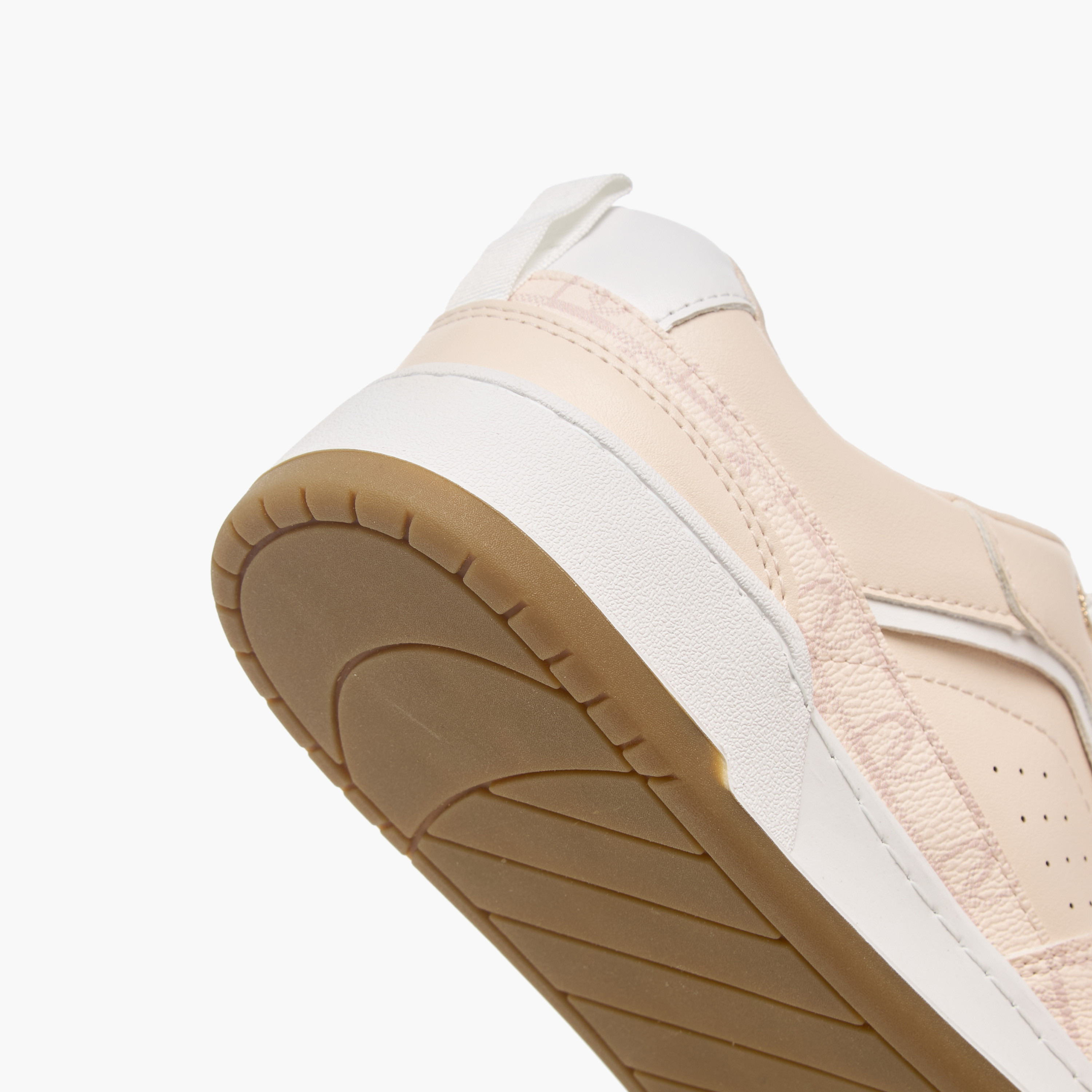 حذاء سنيكرز بطبعات مونوجرام ورباط من بابريكا-women-shoes-sneakers-image-5