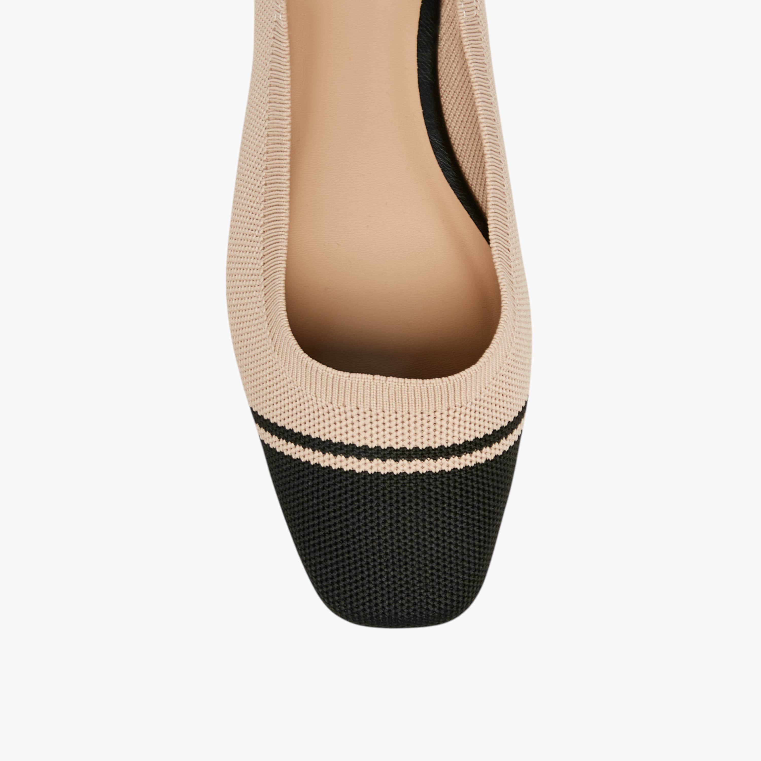 صندل بحزام خلفي وإبزيم إغلاق من فلورا بيلا-women-shoes-flats-sandals-image-4
