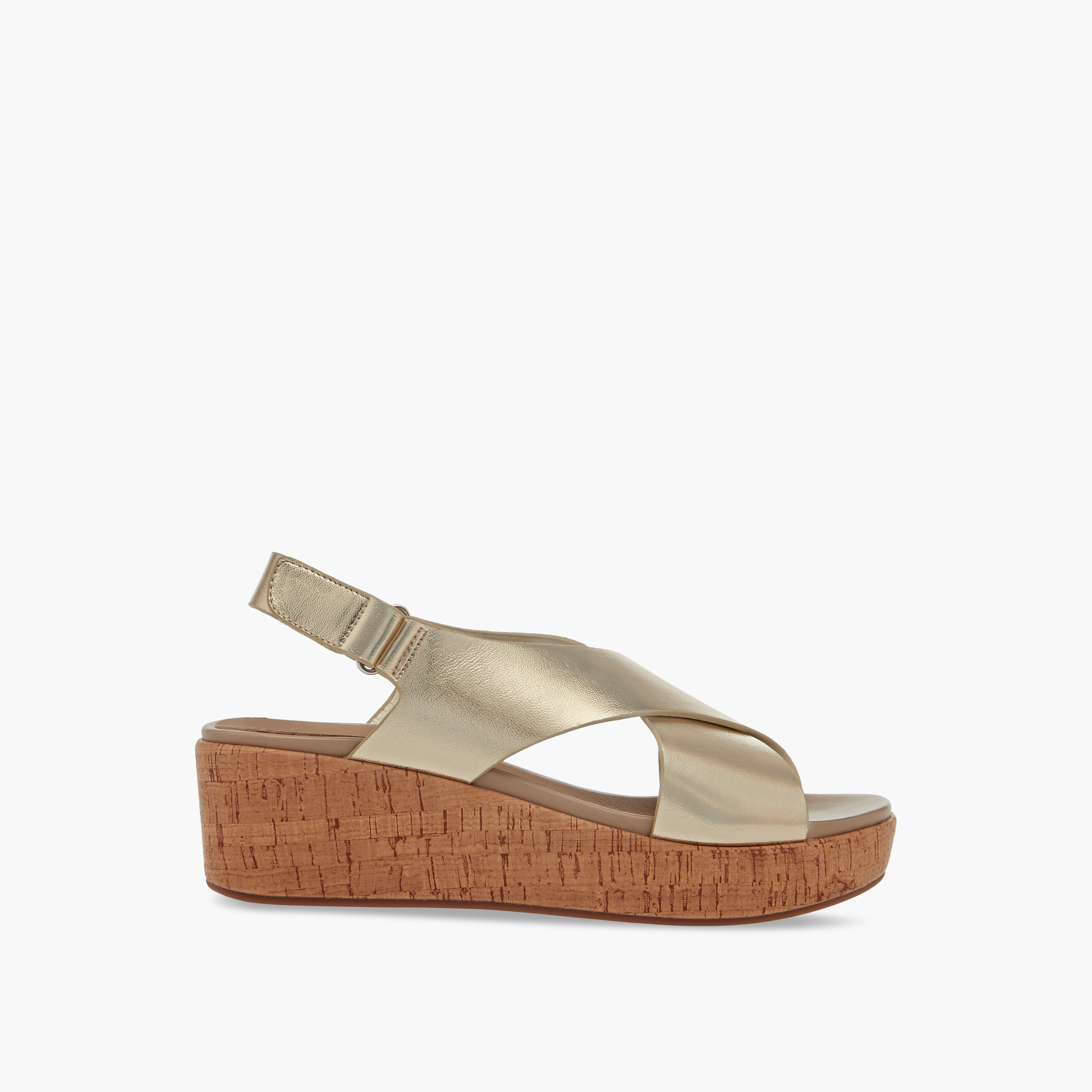 صندل رقائق بكعب بلاتفورم بارز الملمس وحزام متقاطع وشريط إغلاق لاصق من بابريكا-women-shoes-sandals-heeled-image-3