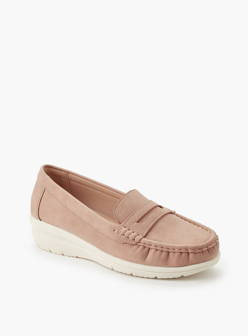 حذاء خفيف بكعب ويدج للنساء من لو كونفورت-women-shoes-loafersandmoccasins-image-2