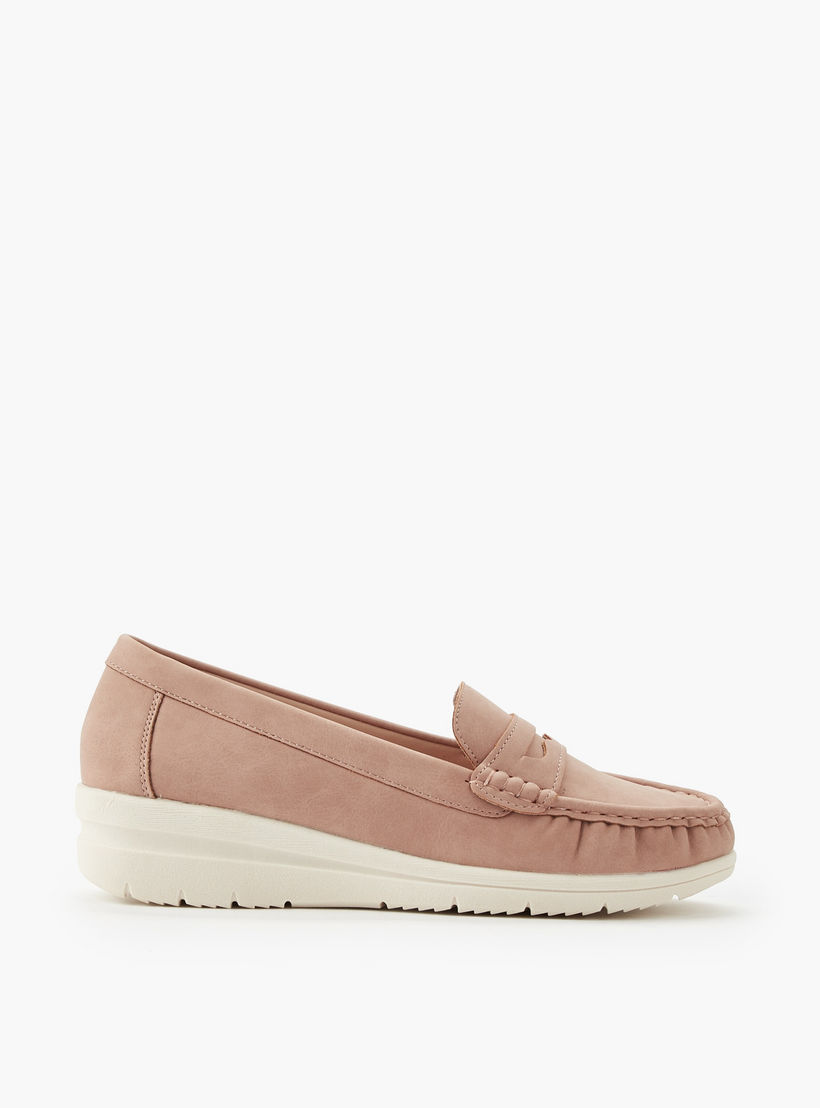 حذاء خفيف بكعب ويدج للنساء من لو كونفورت-women-shoes-loafersandmoccasins-image-3