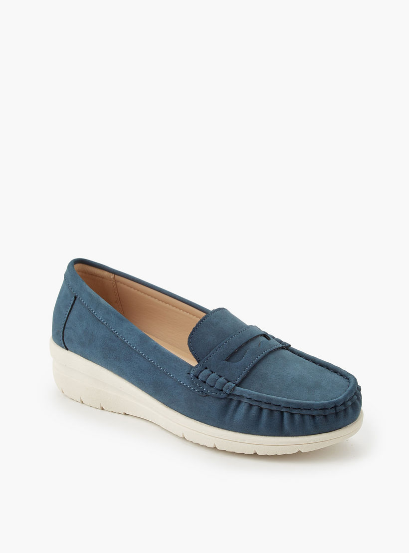 حذاء خفيف بكعب ويدج للنساء من لو كونفورت-women-shoes-loafersandmoccasins-image-2