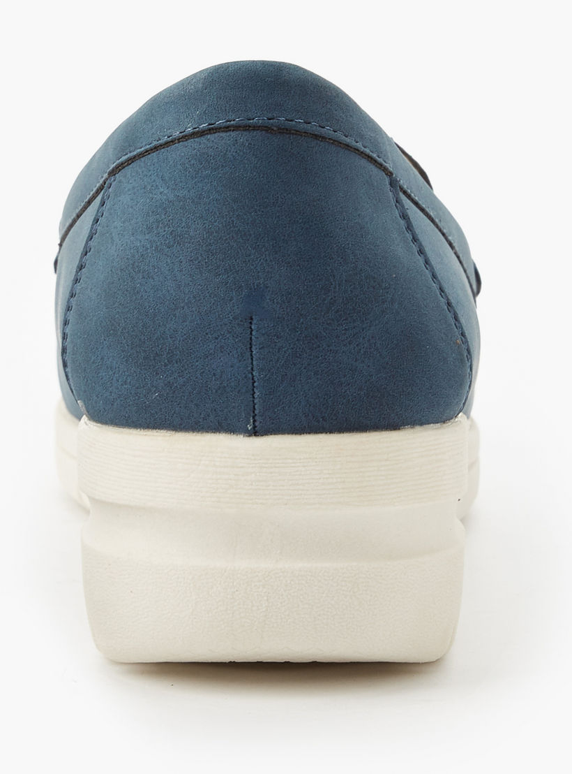 حذاء خفيف بكعب ويدج للنساء من لو كونفورت-women-shoes-loafersandmoccasins-image-5