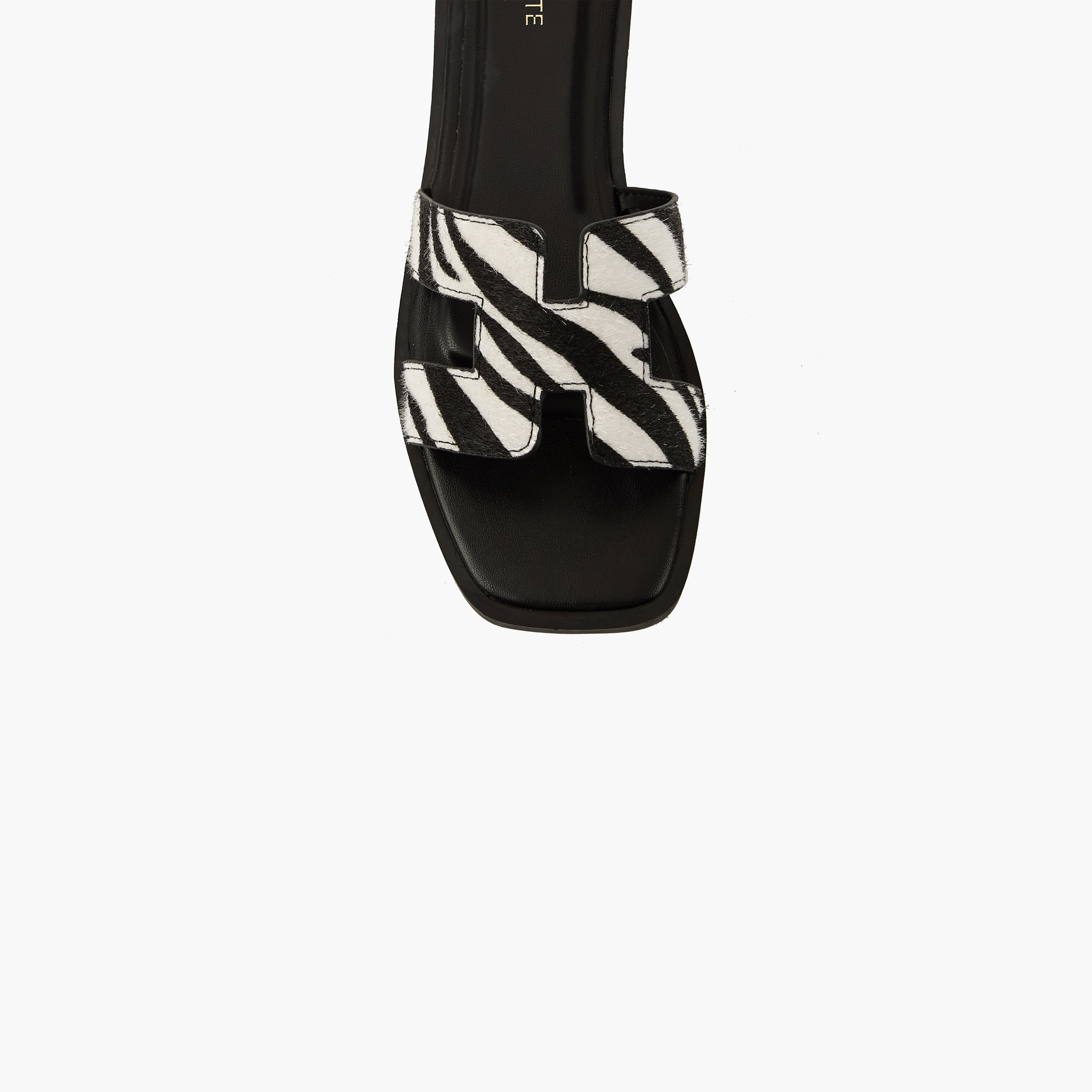 صندل بطبعات حيوانات للنساء من سيليست-women-shoes-flats-sandals-image-4