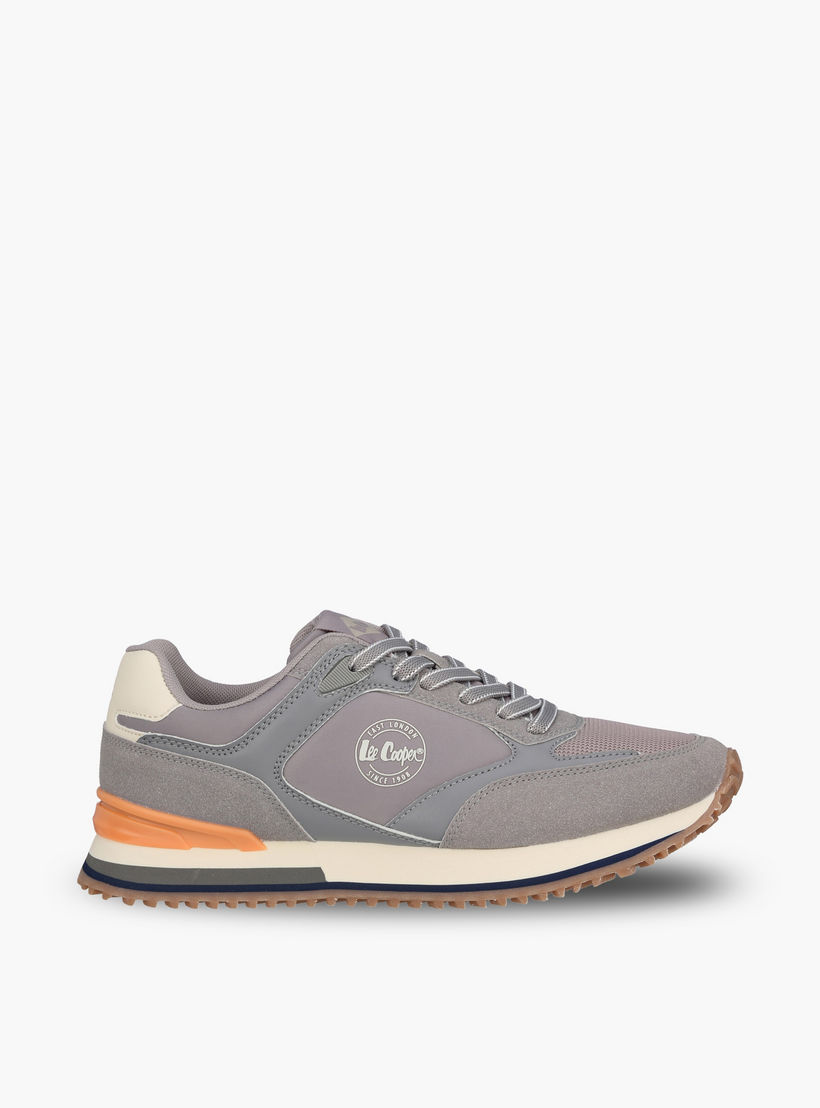 حذاء سنيكرز للكاحل برباط وطبعات شعار للنساء من لي كوبر-women-shoes-sneakers-image-3