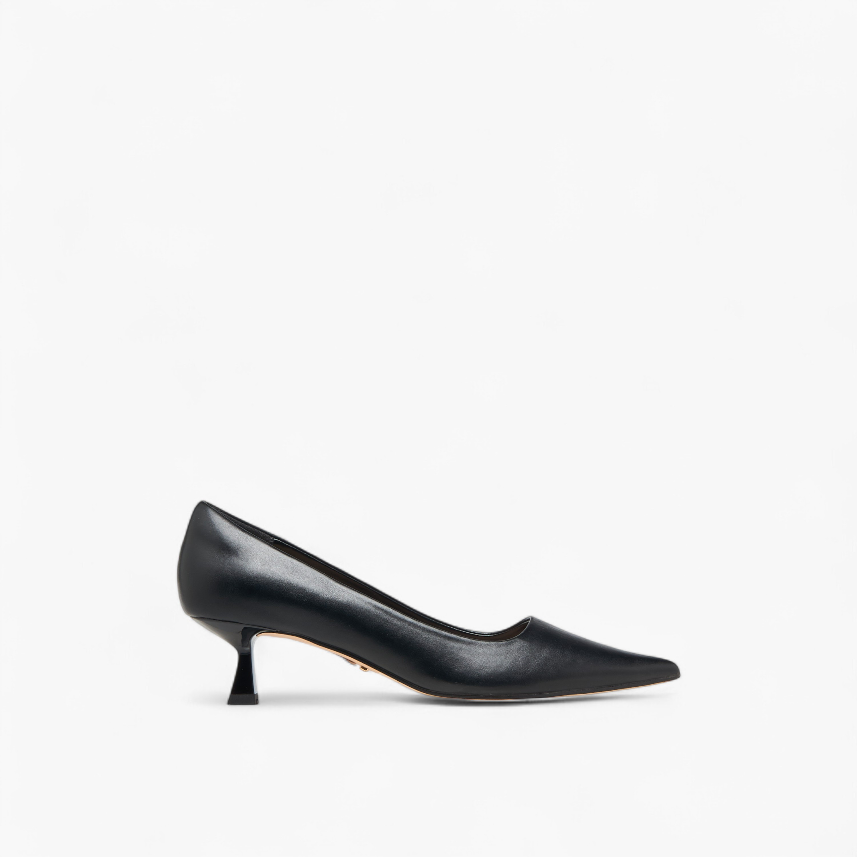 Paprika Solid Pointed Toe Shoes with Kitten Heels-women-shoes-sandals-heeled-image-3