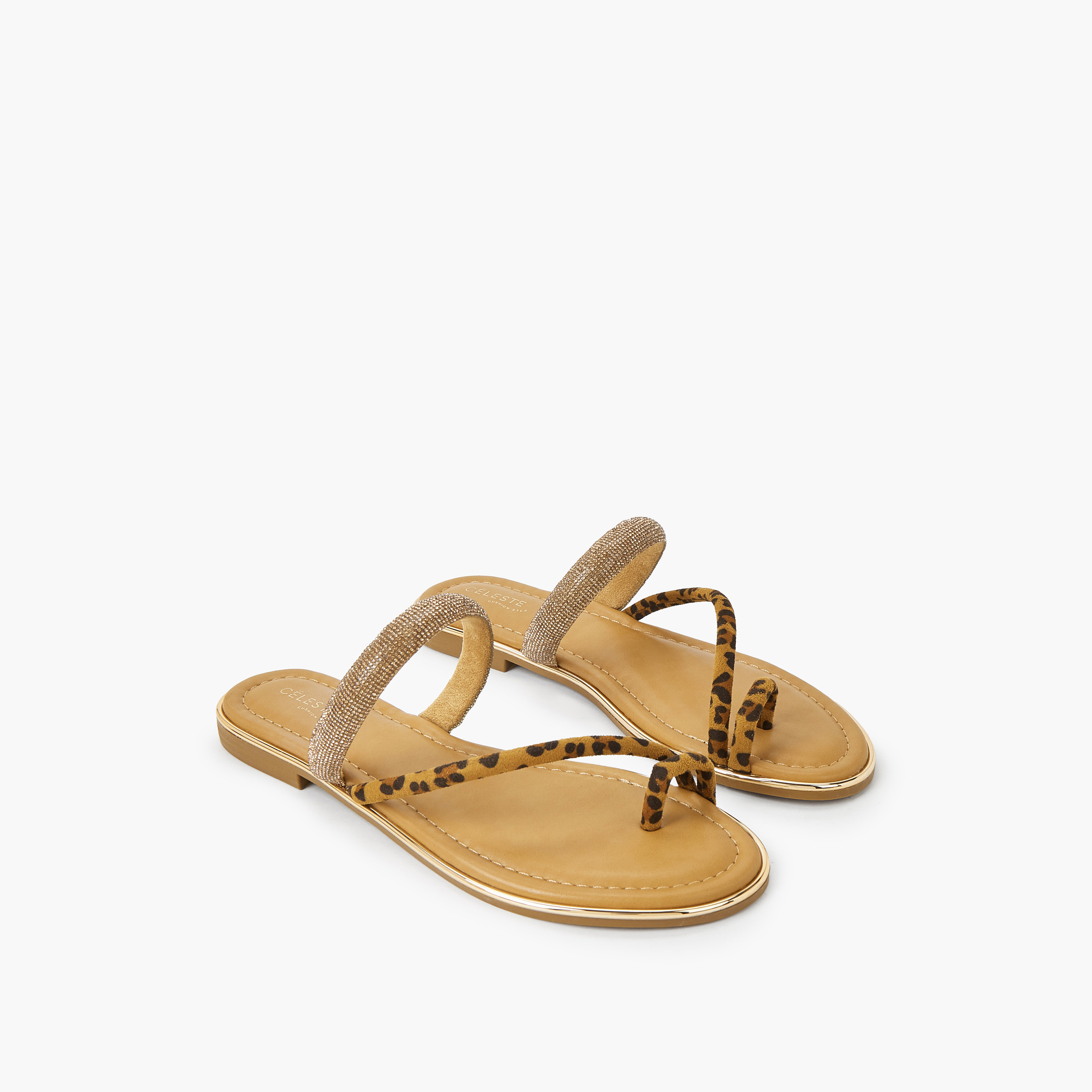 صندل مسطح مزين بالأحجار للنساء من سيليست-women-shoes-flats-sandals-image-1
