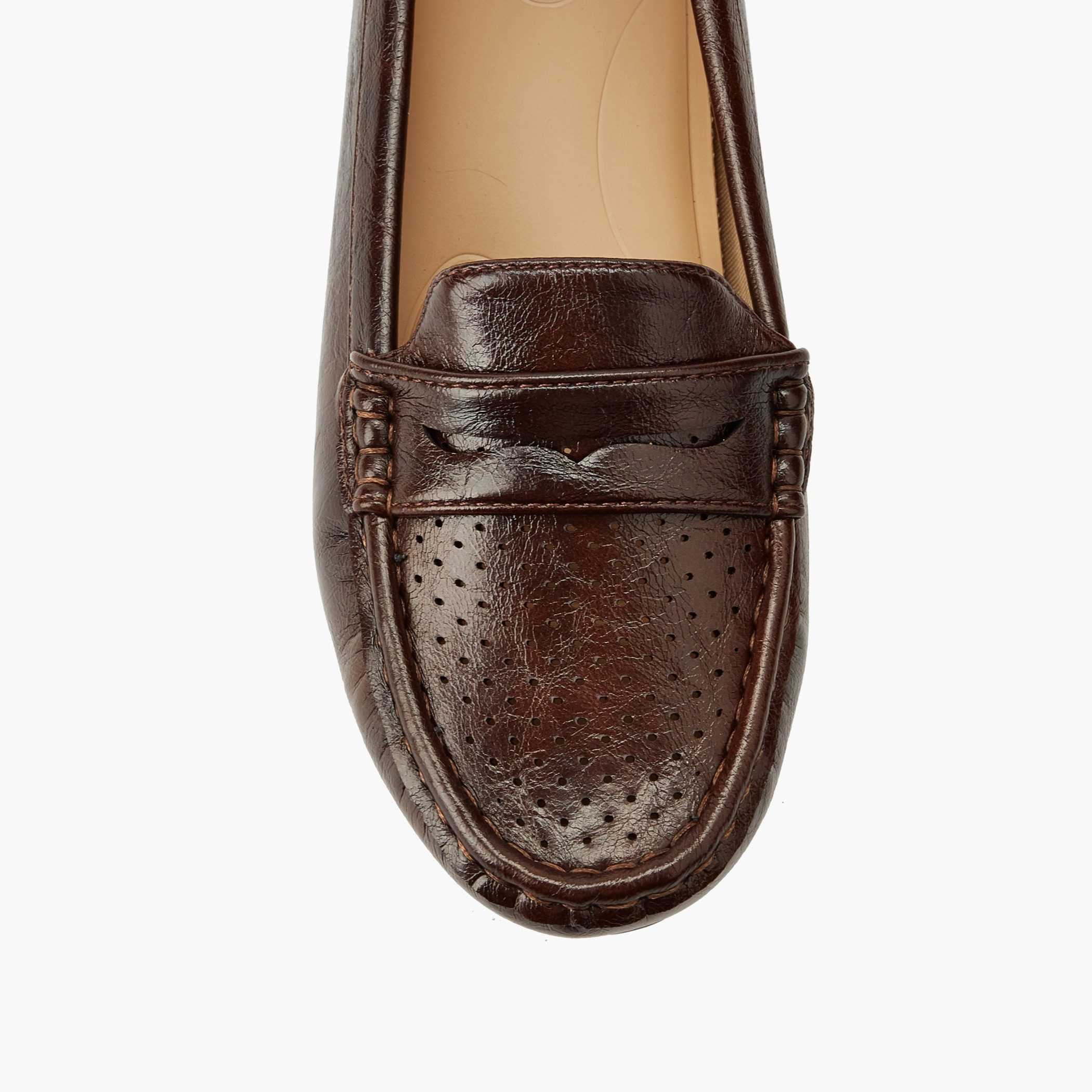 حذاء سهل الارتداء بنعل محبب وتفاصيل مثقبة للنساء من لو كونفورت-women-shoes-loafersandmoccasins-image-4