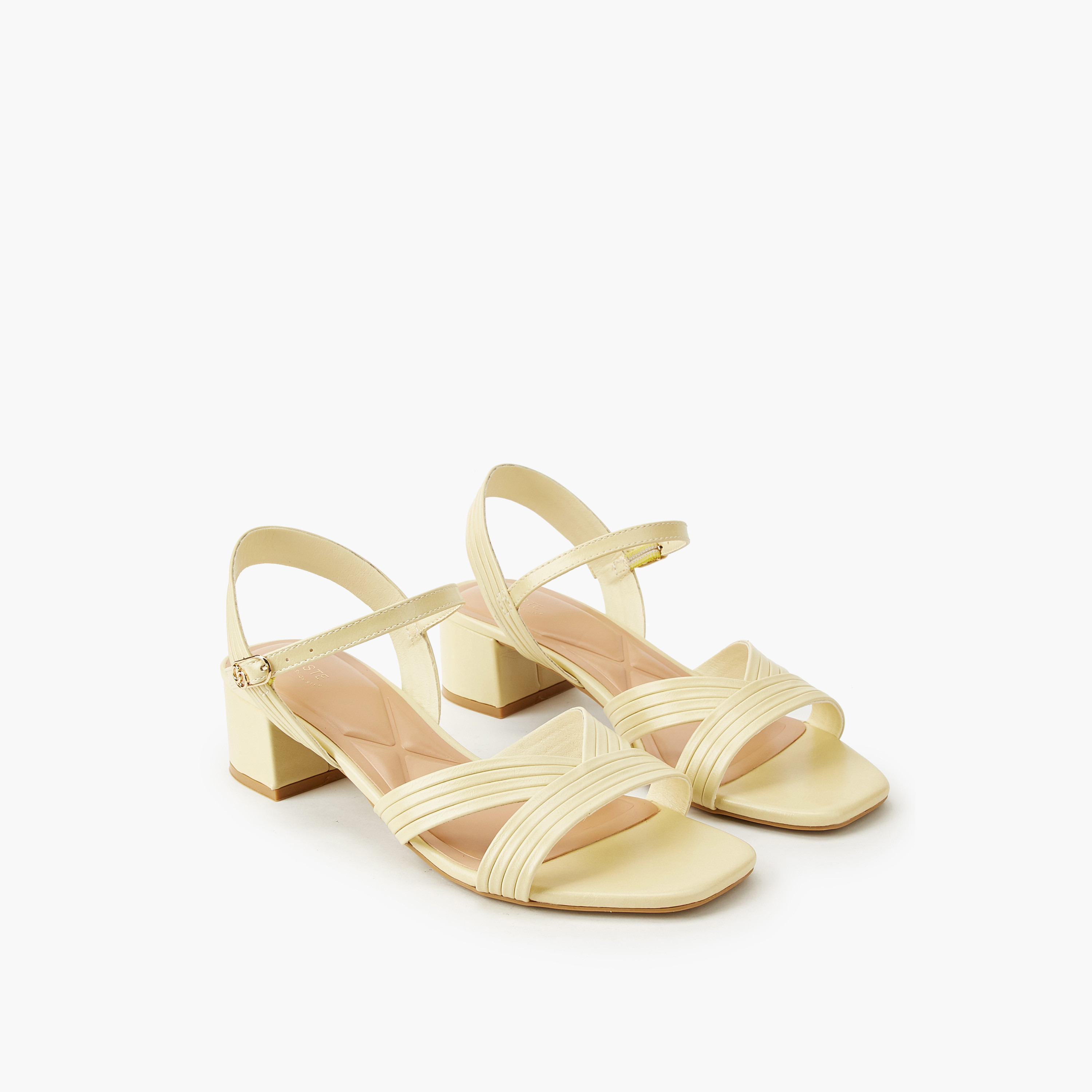 حذاء بأحزمة وكعب عريض للنساء من سيليست-women-shoes-sandals-heeled-image-1