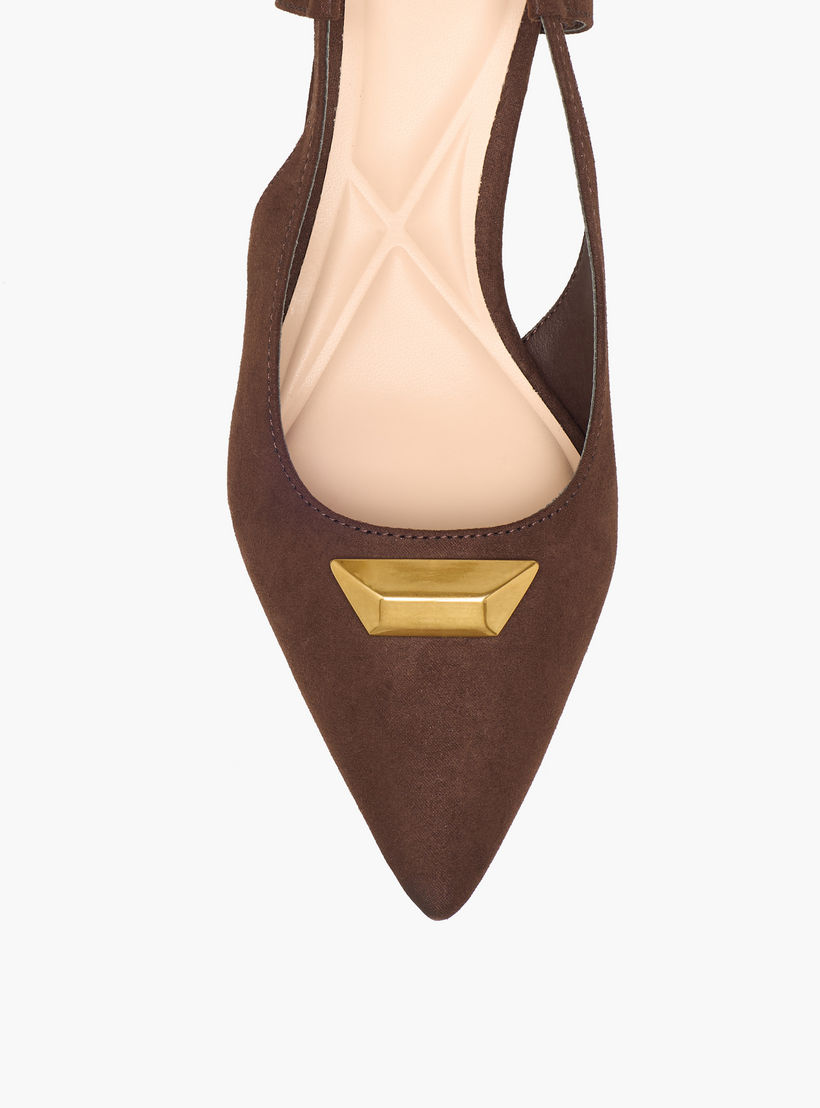 صندل بمقدمة مدببة وحزام خلفي وكعب متسع للنساء من سيليست-women-shoes-sandals-heeled-image-4