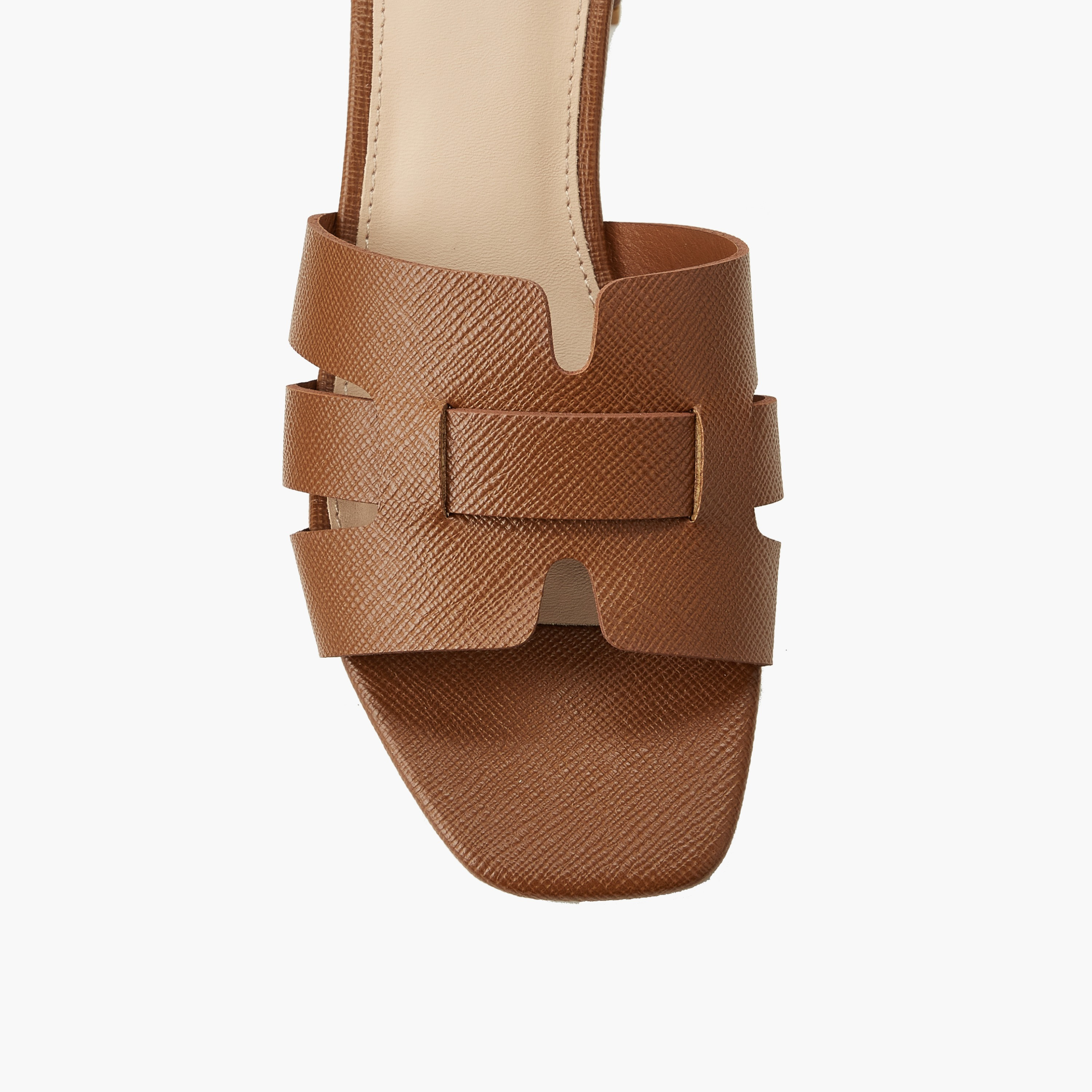 صندل بكعب عريض للنساء من فلورا بيلا بواسطة شو إكسبريس-women-shoes-sandals-heeled-image-4