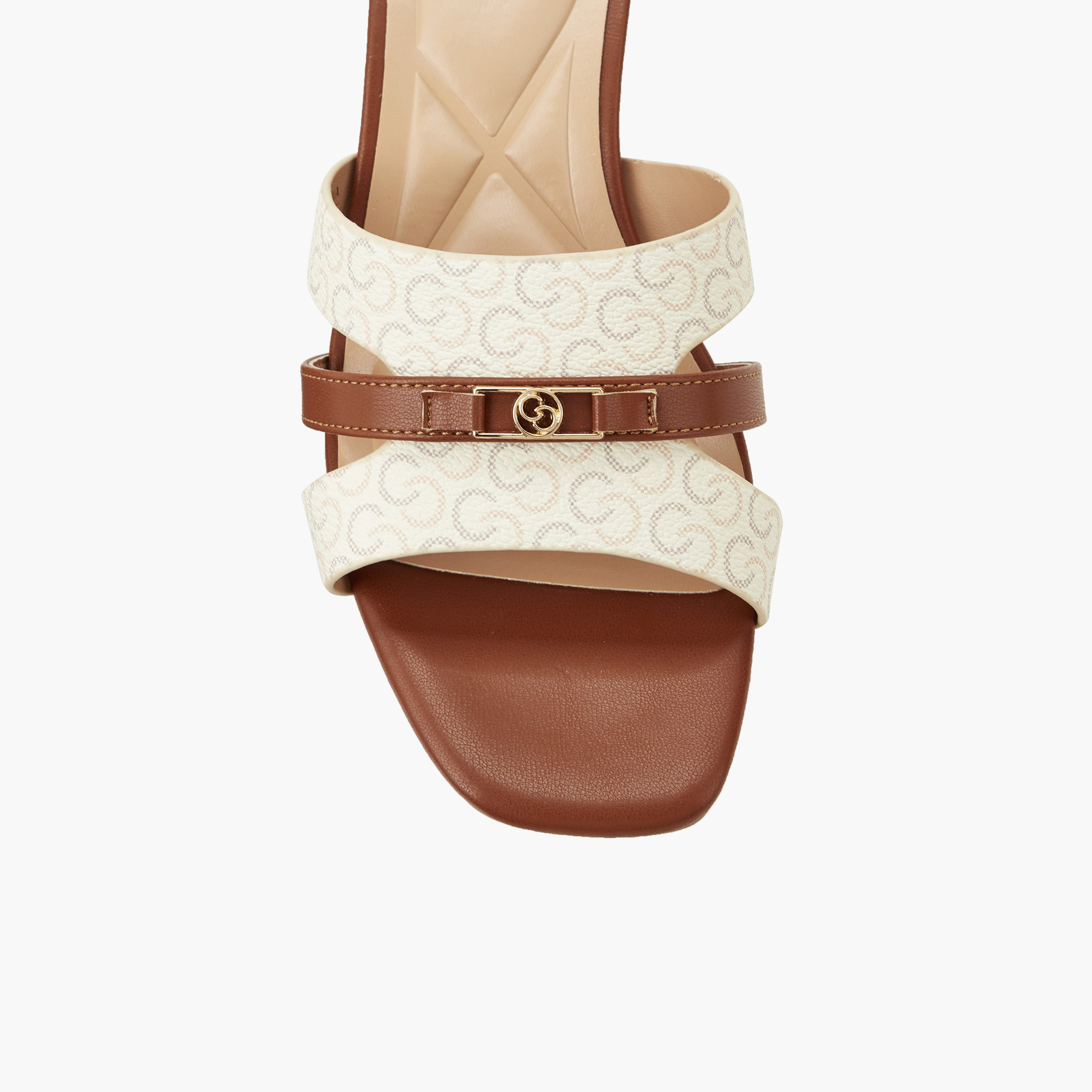 صندل بكعب عريض وطبعات مونوجرام للنساء من سيليست-women-shoes-sandals-heeled-image-5