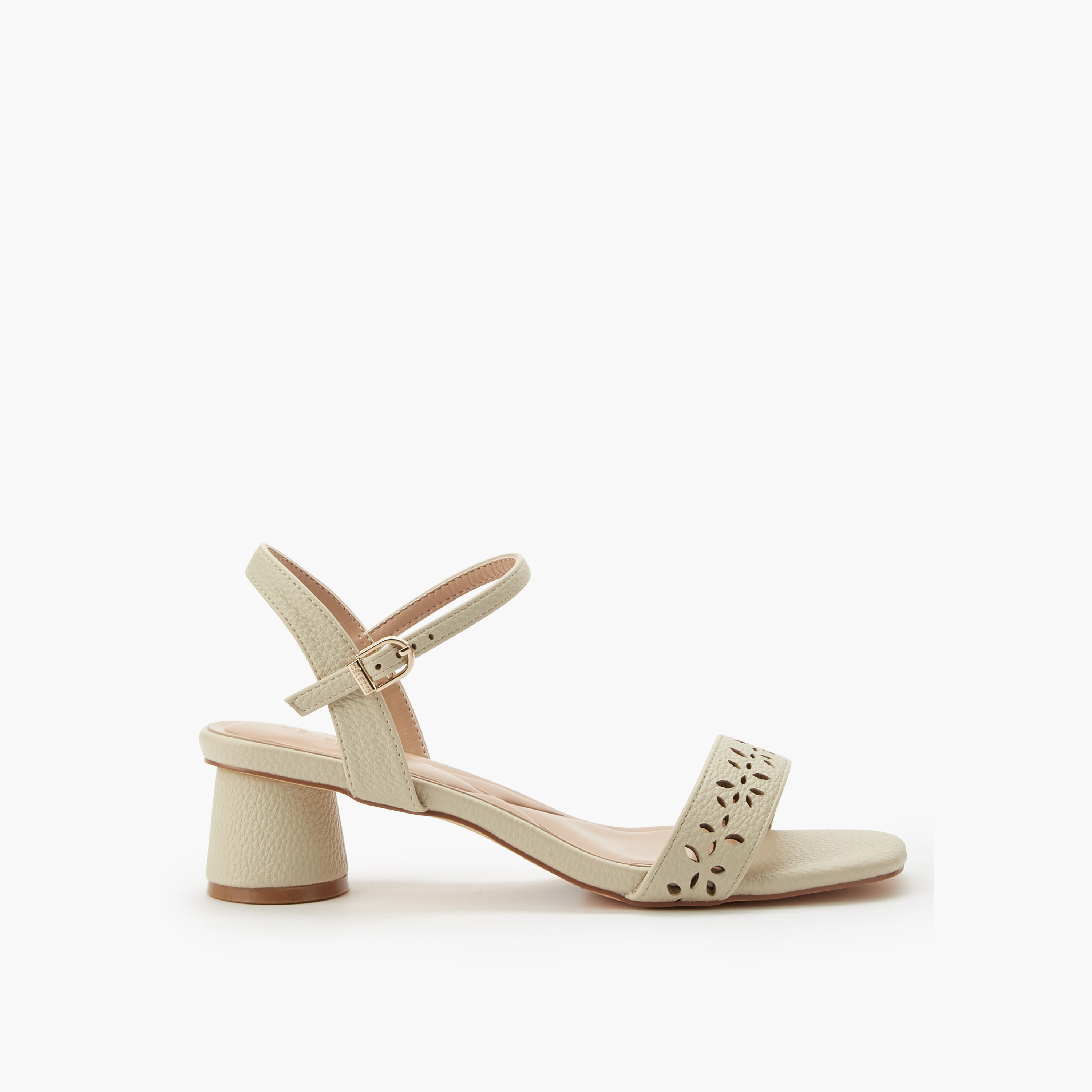 صندل بتصميم مفرّغ وكعب سميك للنساء من سيليست-women-shoes-sandals-heeled-image-2