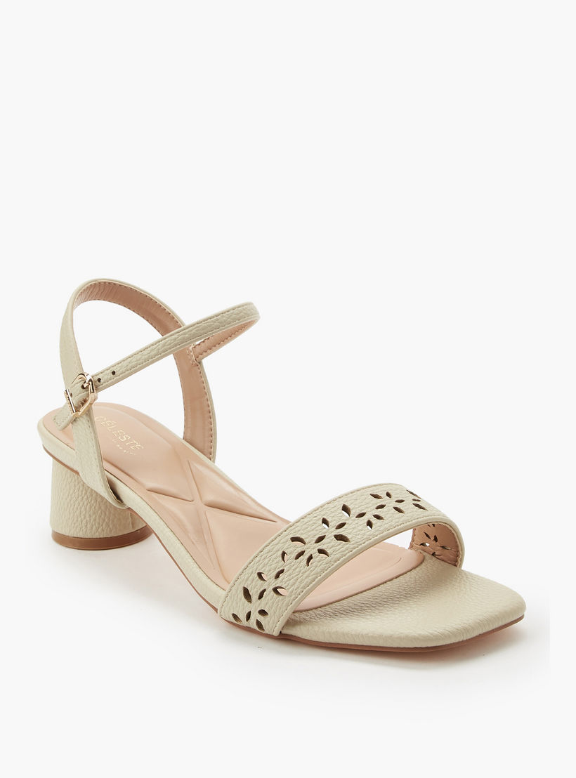 صندل بتصميم مفرّغ وكعب سميك للنساء من سيليست-women-shoes-sandals-heeled-image-3