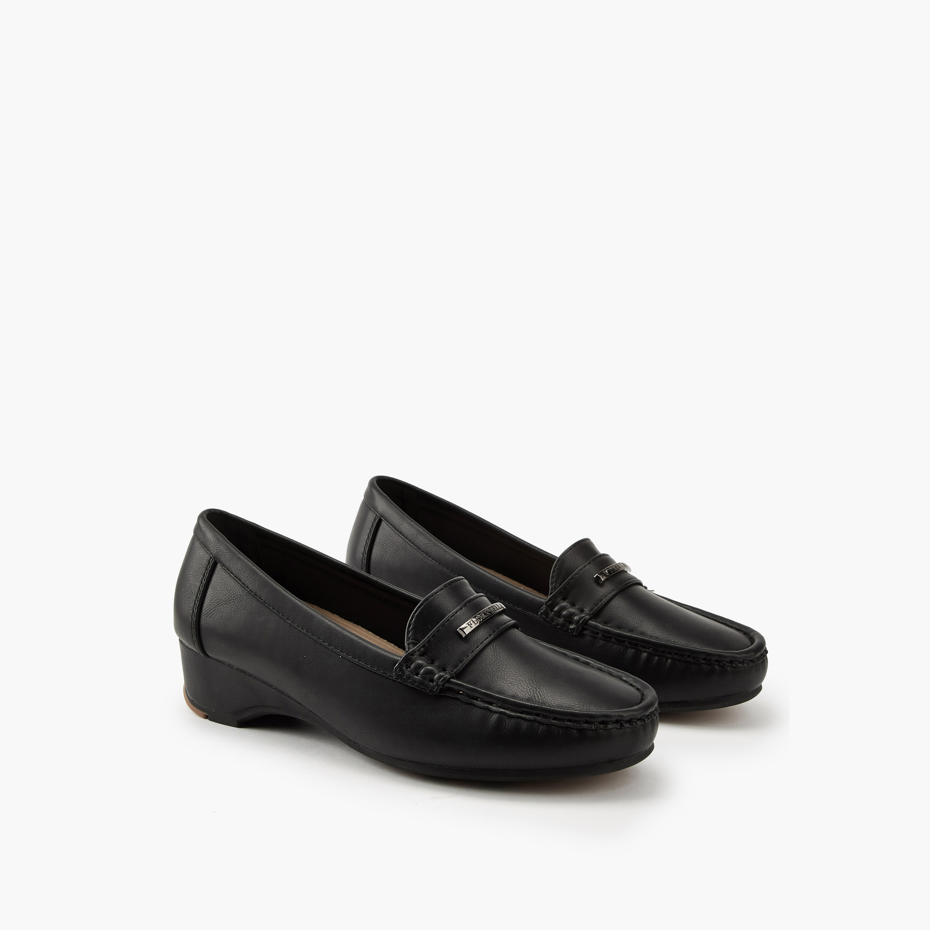 حذاء سهل الارتداء بزينة معدنية وكعب ويدج من فلورا بيلا-women-shoes-heels-image-1