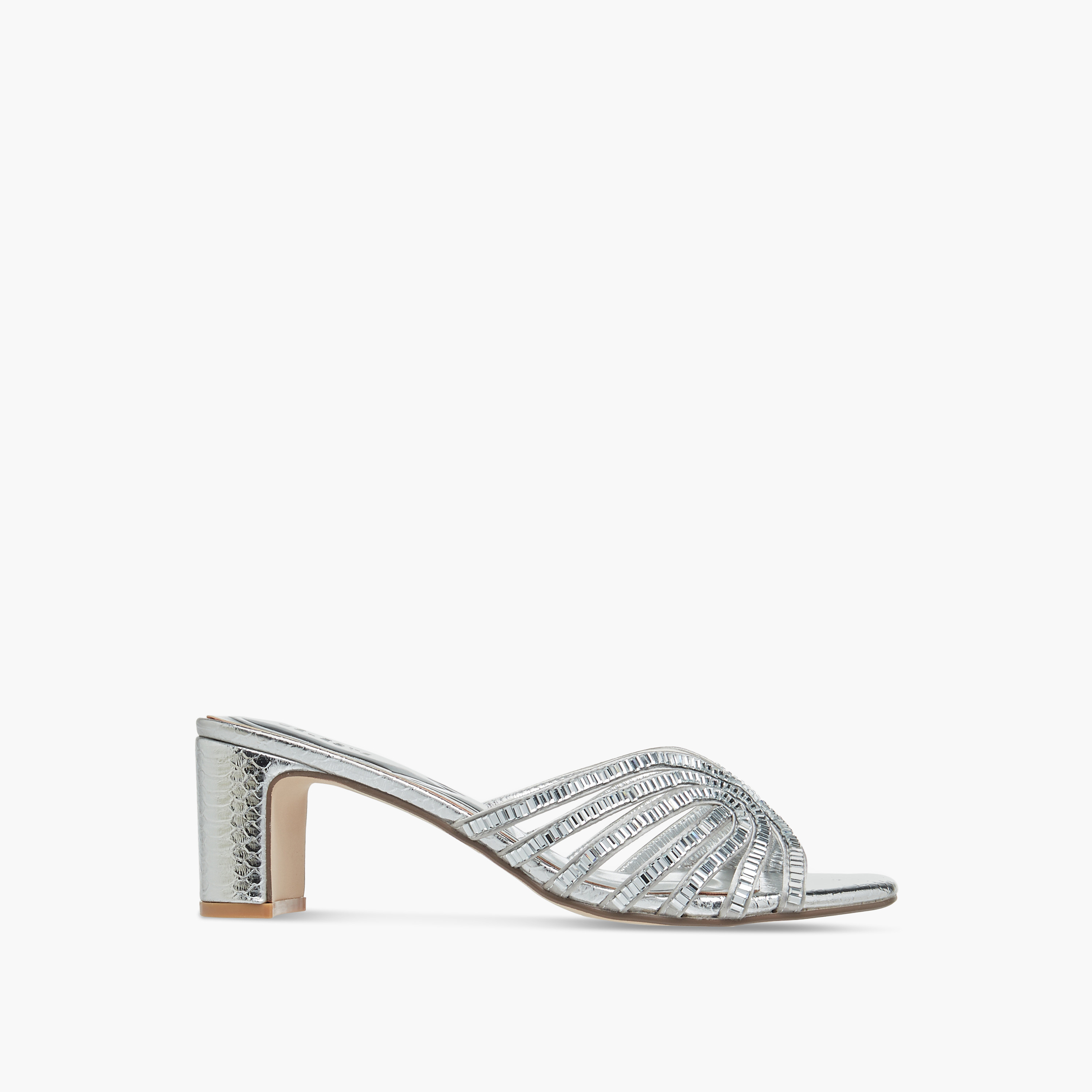 صندل مزين سهل الارتداء بكعب سميك للنساء من سيليست-women-shoes-sandals-heeled-image-3