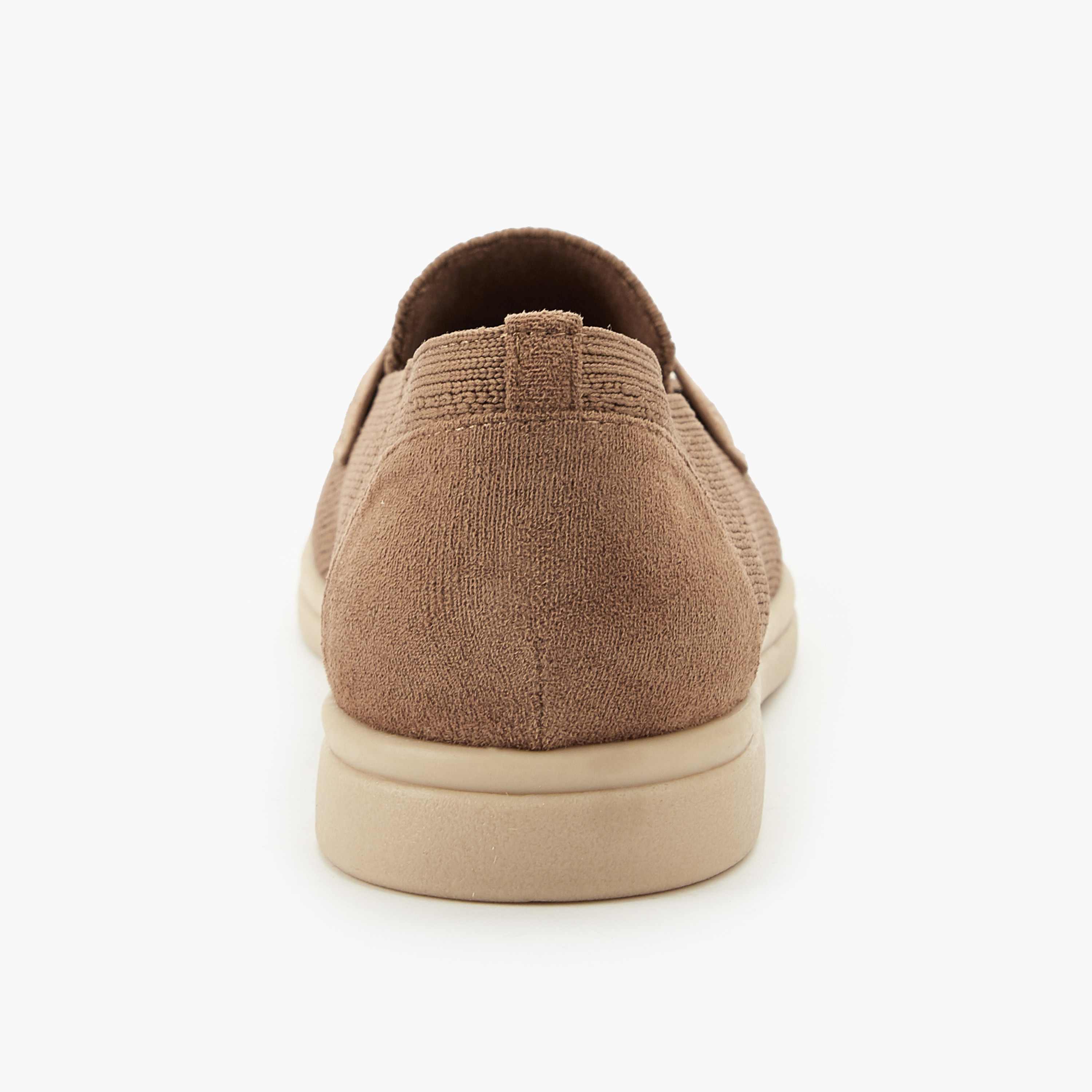 حذاء سهل الارتداء بزينة معدنية للنساء من لو كونفورت-women-shoes-loafersandmoccasins-image-5