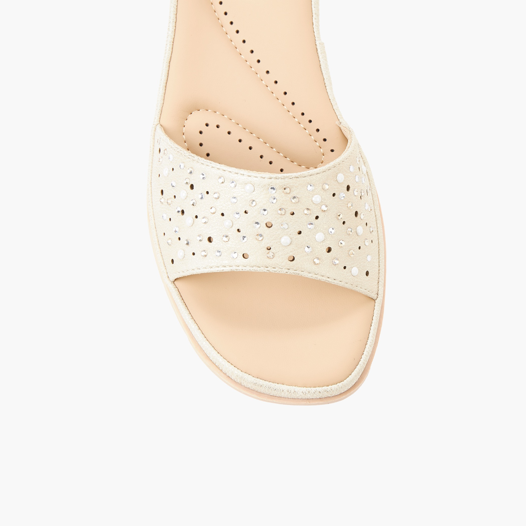 صندل مزين بكعب ويدج للنساء من لو كونفورت-women-shoes-sandals-heeled-image-5