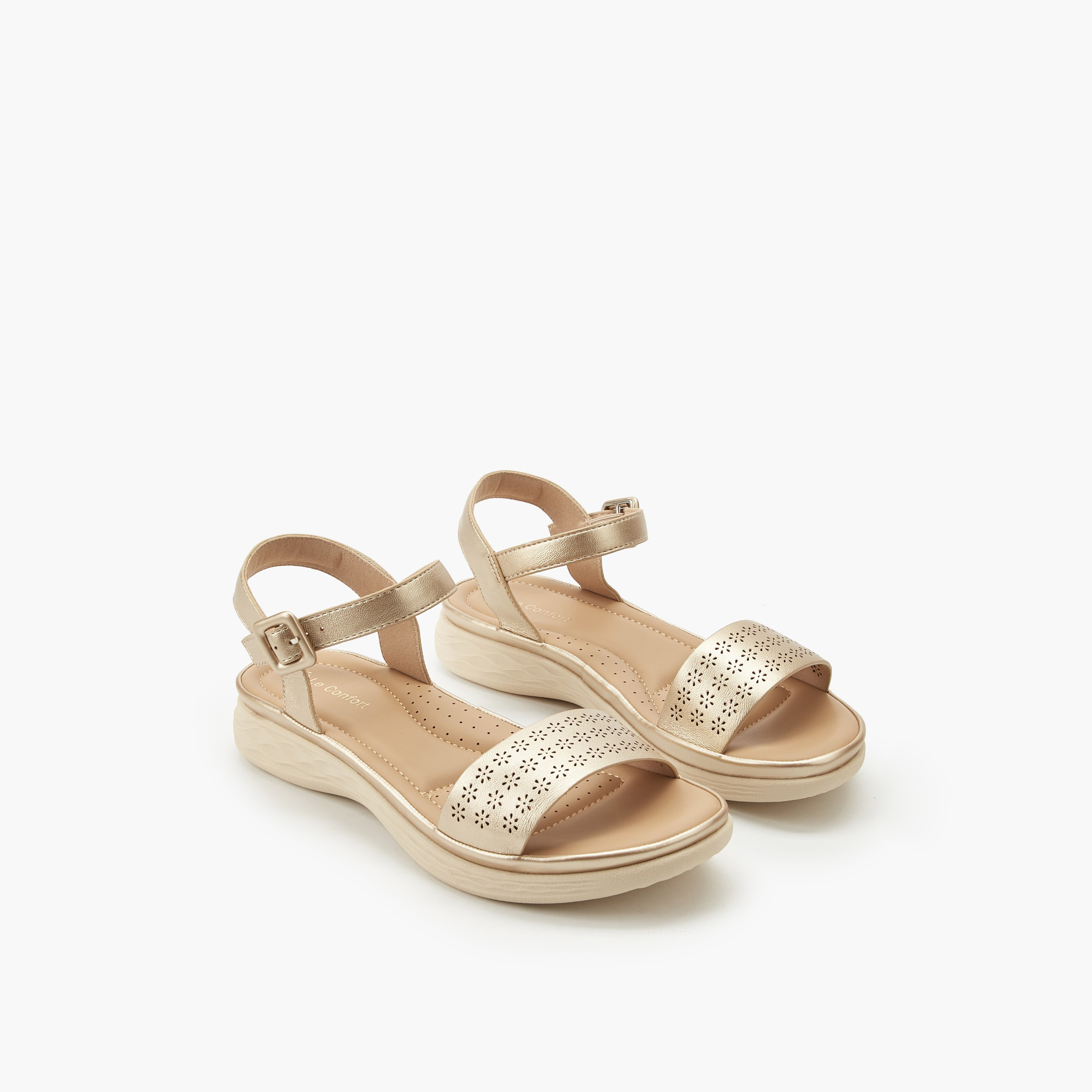 صندل بتفاصيل مثقبة للنساء من لو كونفورت-women-shoes-flats-sandals-image-1