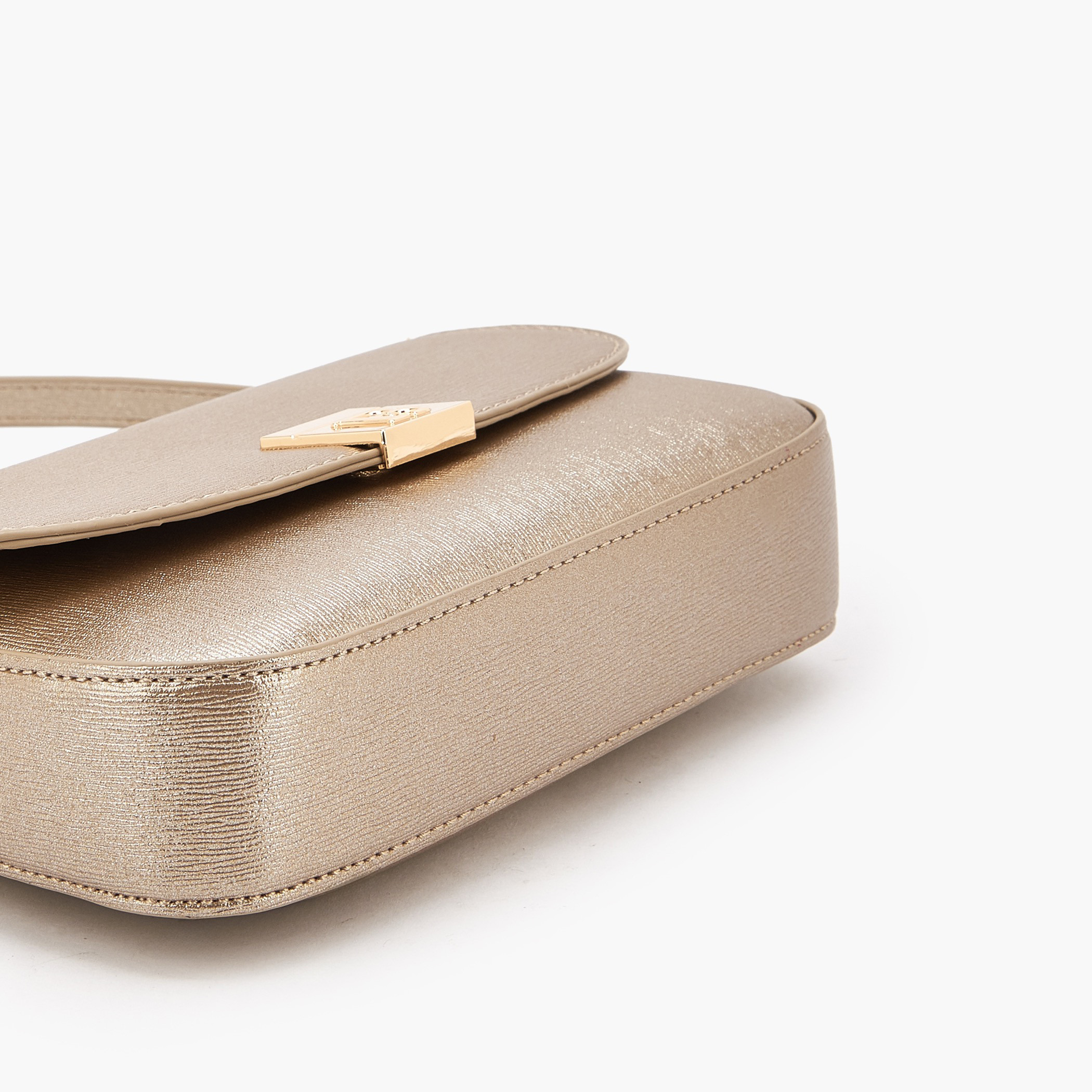 شنطة كتف بارزة الملمس بزر إغلاق من فلورا بيلا-women-bagsandwallets-handbags-image-6