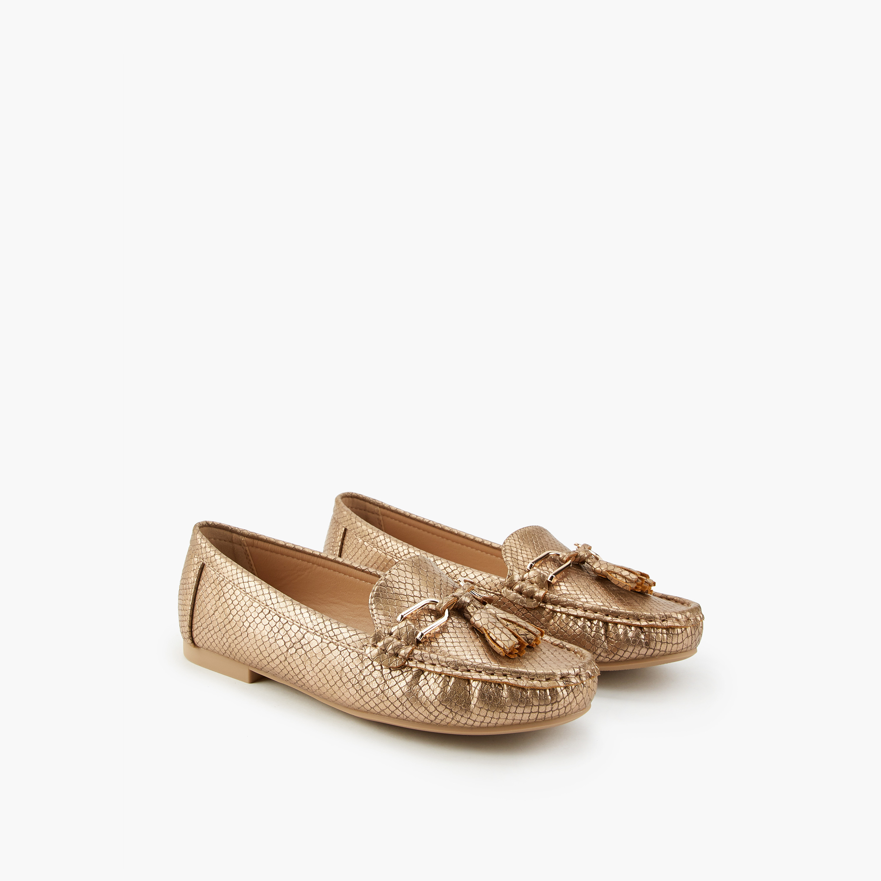 حذاء خفيف سهل الارتداء بارز الملمس بشرابة من فلورا بيلا-women-shoes-loafersandmoccasins-image-1