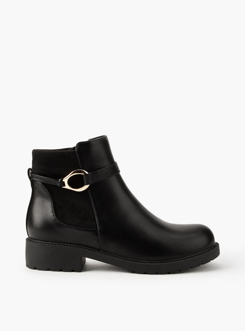 بوت طول الكاحل بتفاصيل إبزيم للنساء من فلورا بيلا-women-shoes-boots-image-2