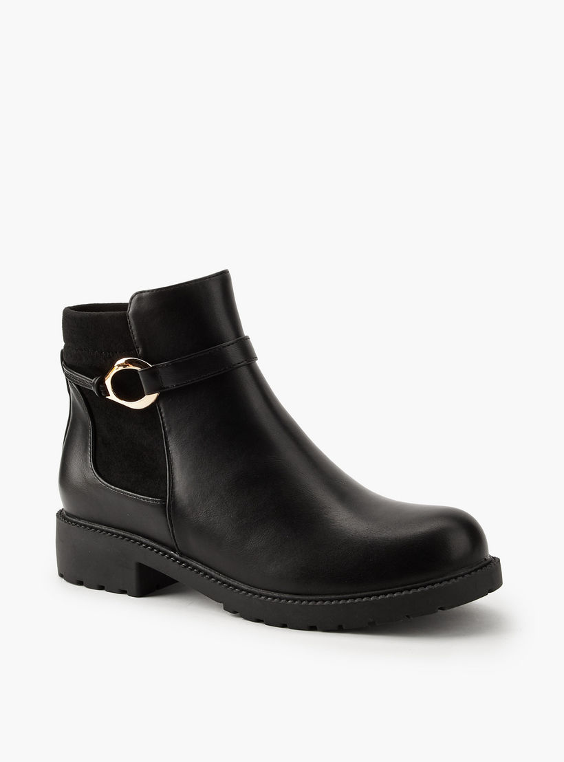 بوت طول الكاحل بتفاصيل إبزيم للنساء من فلورا بيلا-women-shoes-boots-image-3