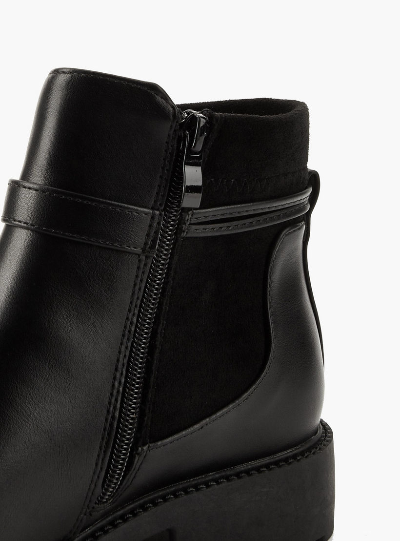 بوت طول الكاحل بتفاصيل إبزيم للنساء من فلورا بيلا-women-shoes-boots-image-5