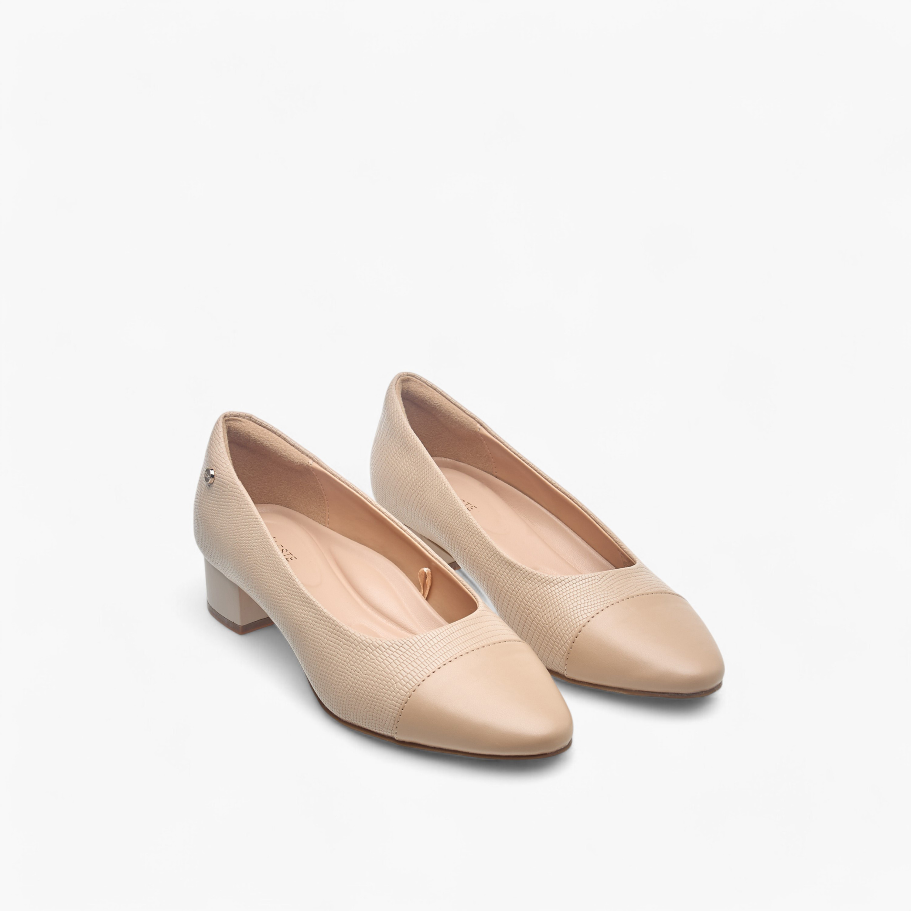 حذاء باليرينا سهل الارتداء بارز الملمس بكعب سميك للنساء من سيليست-women-shoes-heels-image-1