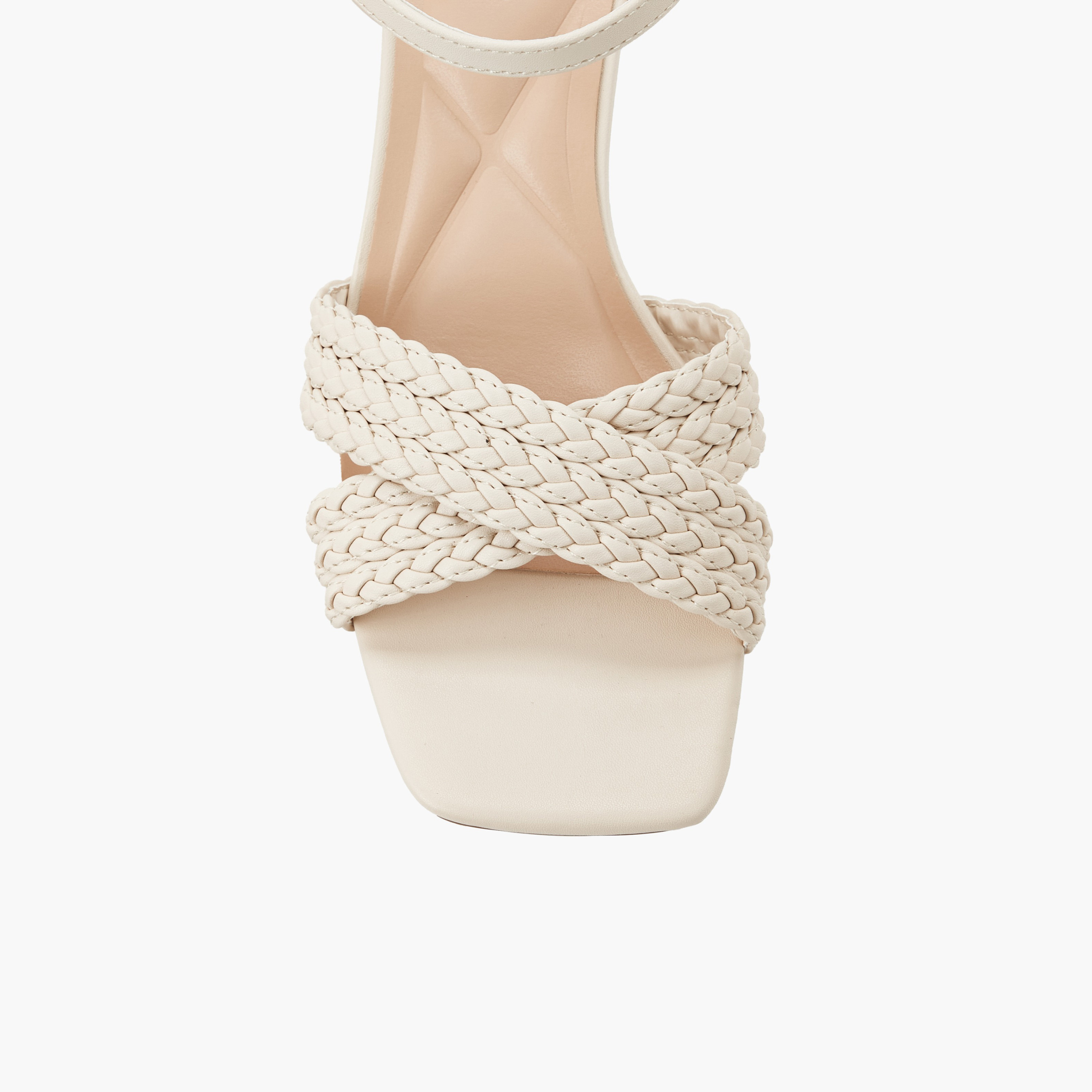 صندل بأحزمة متقاطعة مجدولة وكعب عريض للنساء من سيليست-women-shoes-sandals-heeled-image-5