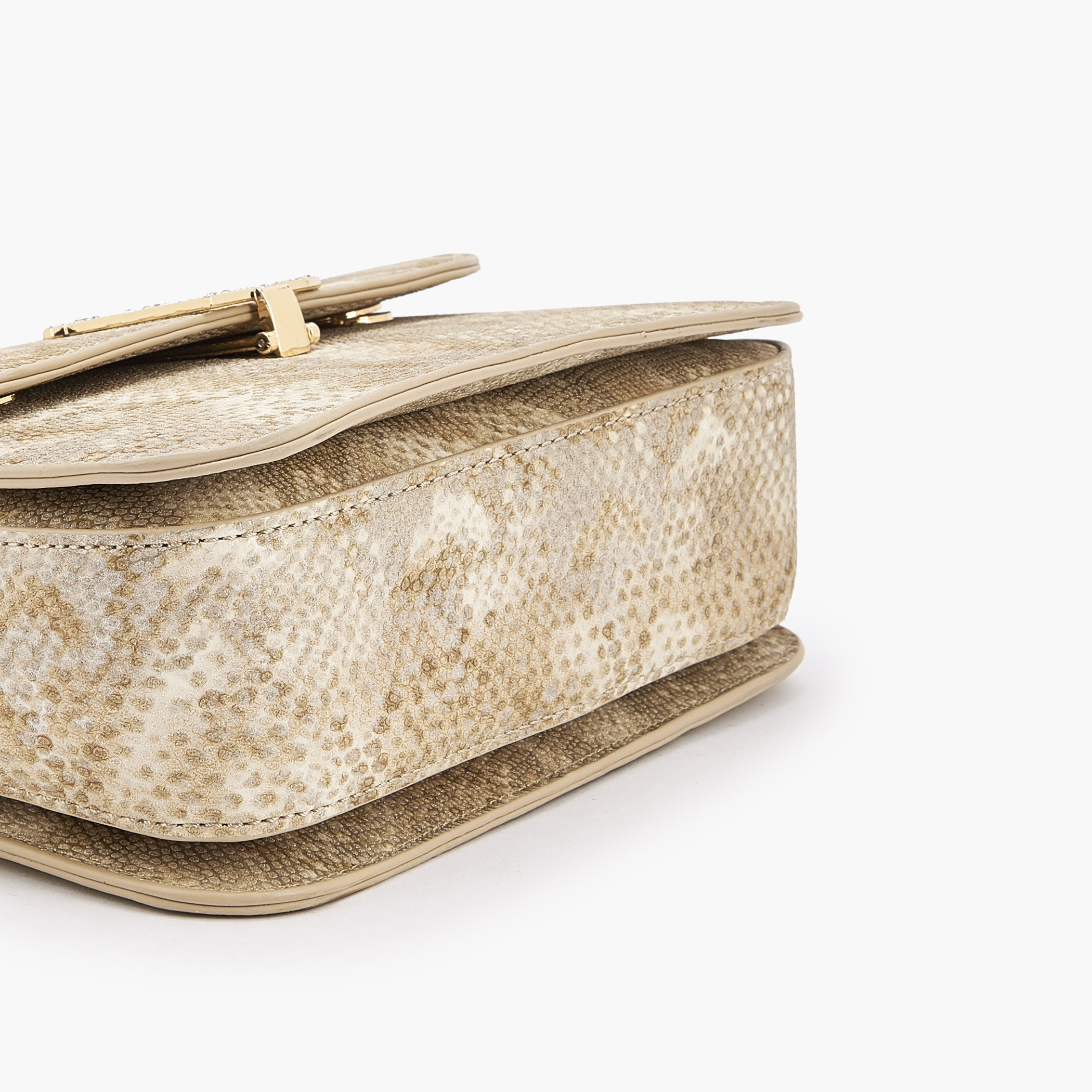 Flora Bella Textured Crossbody Bag with Chain Strap-women-bagsandwallets-handbags-image-6