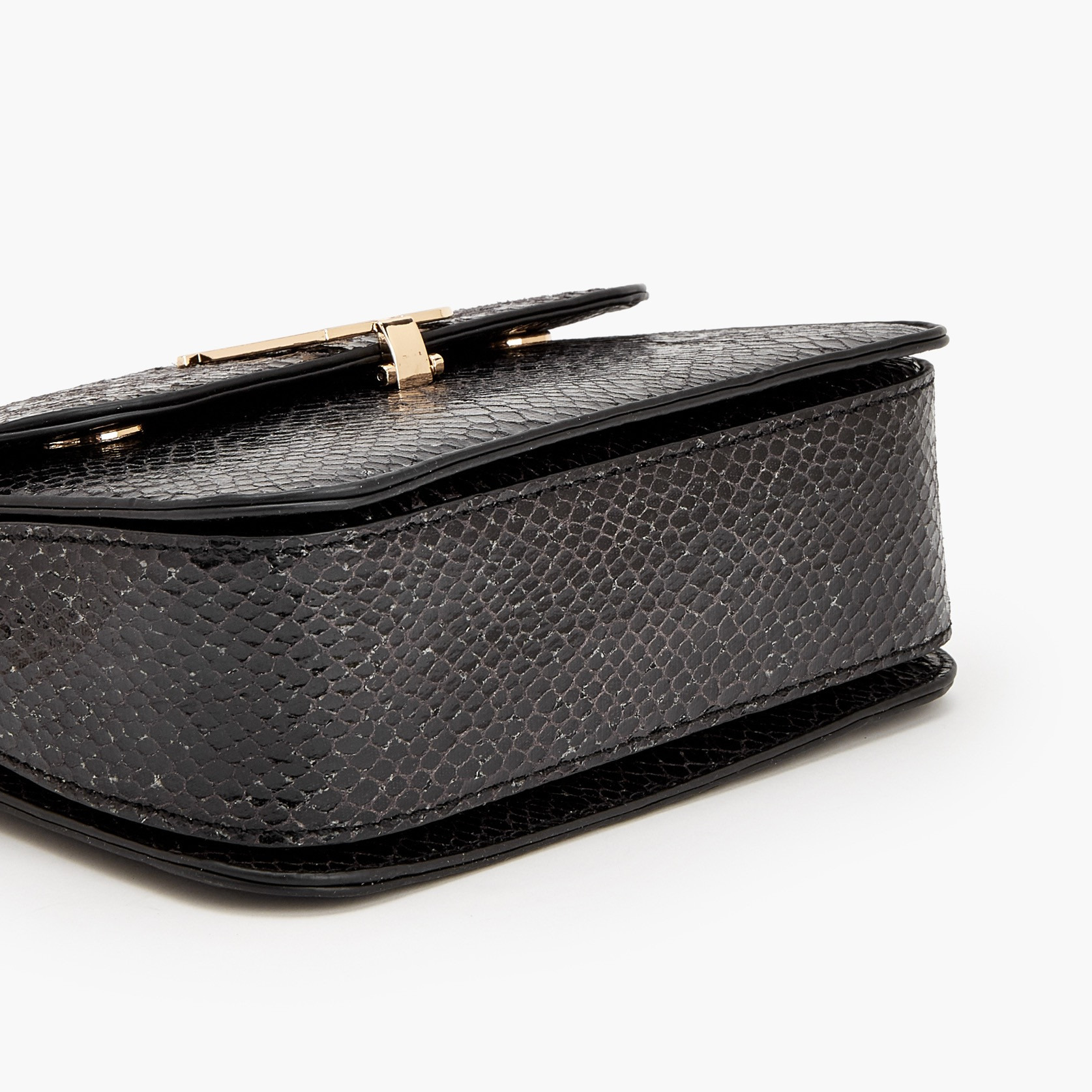 Flora Bella Animal Print Crossbody Bag with Chain Strap-women-bagsandwallets-handbags-image-6