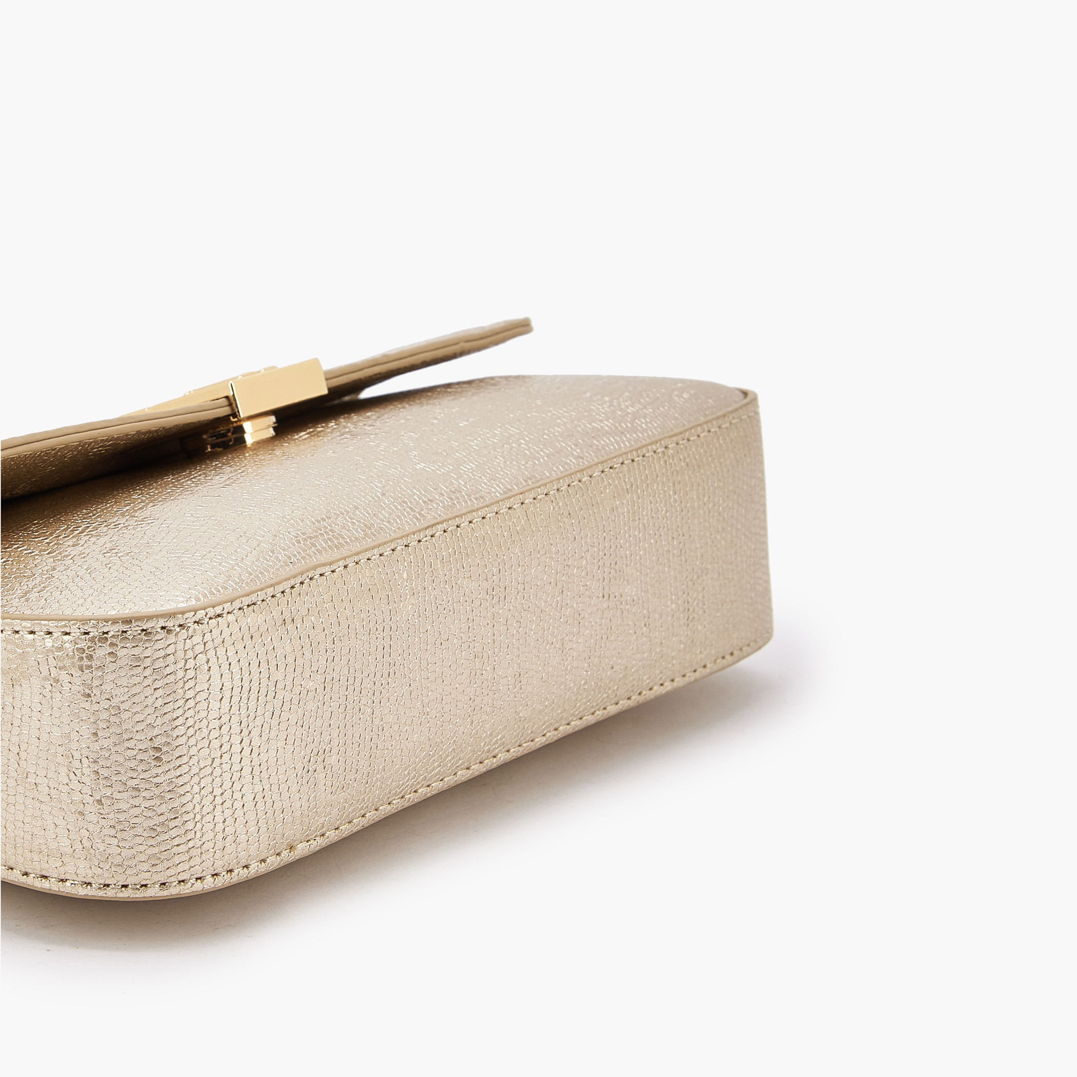 Flora Bella Textured Crossbody Bag with Chain Strap-women-bagsandwallets-handbags-image-6