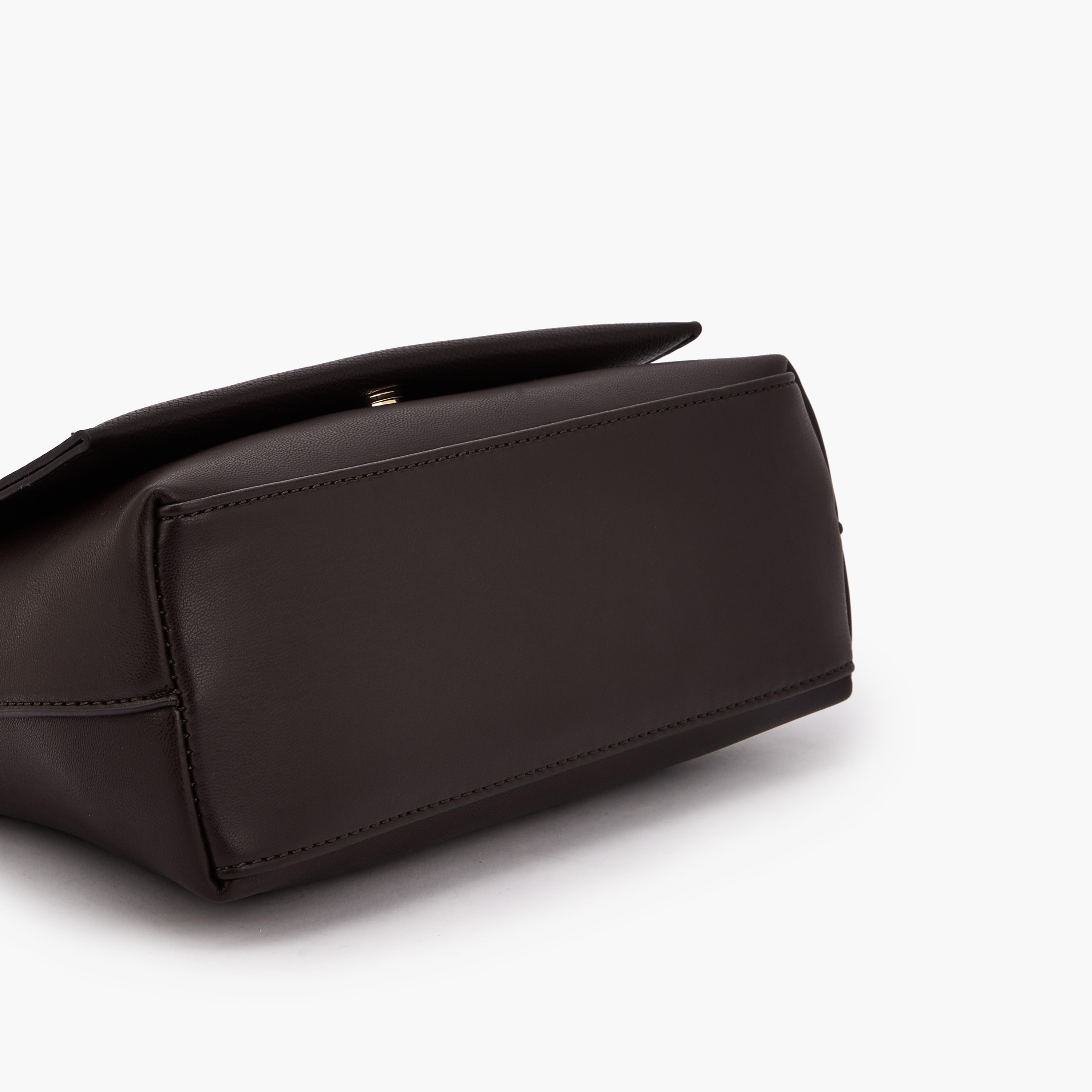 شنطة كتف بارزة الملمس مع حزام قابل للتعديل من فلورا بيلا-women-bagsandwallets-handbags-image-6