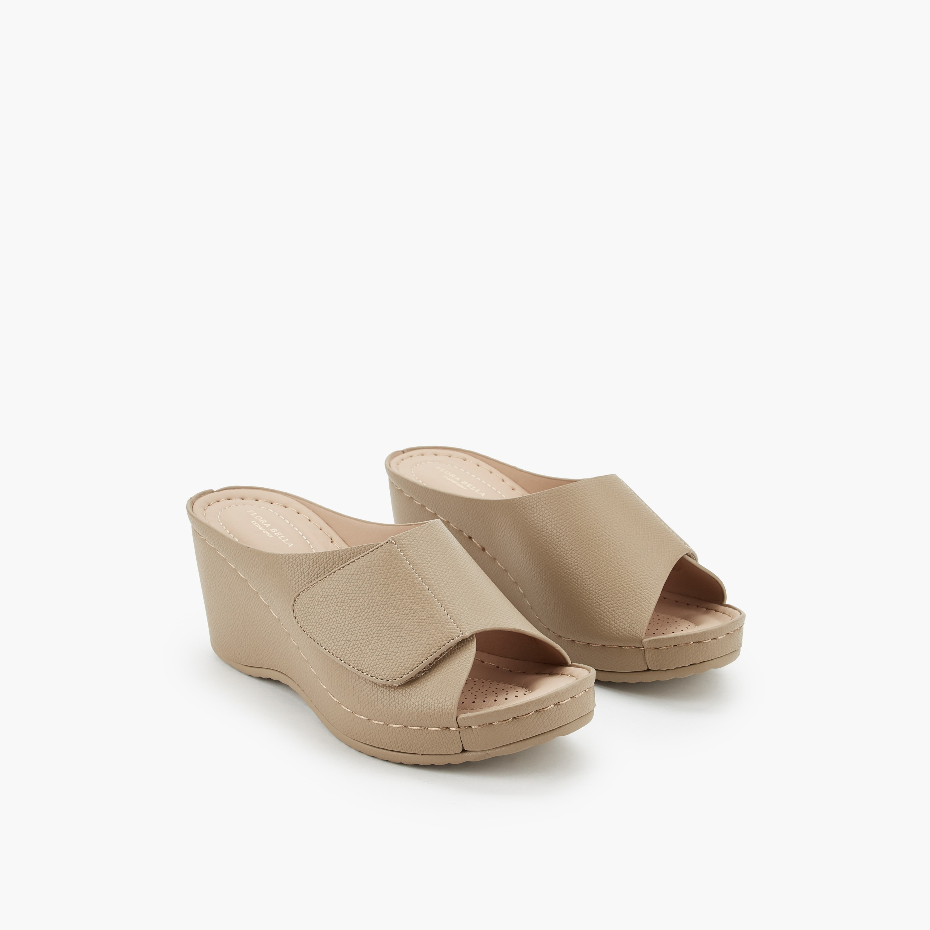 صندل ويدج بارز الملمس للنساء من فلورا بيلا-women-shoes-sandals-heeled-image-1