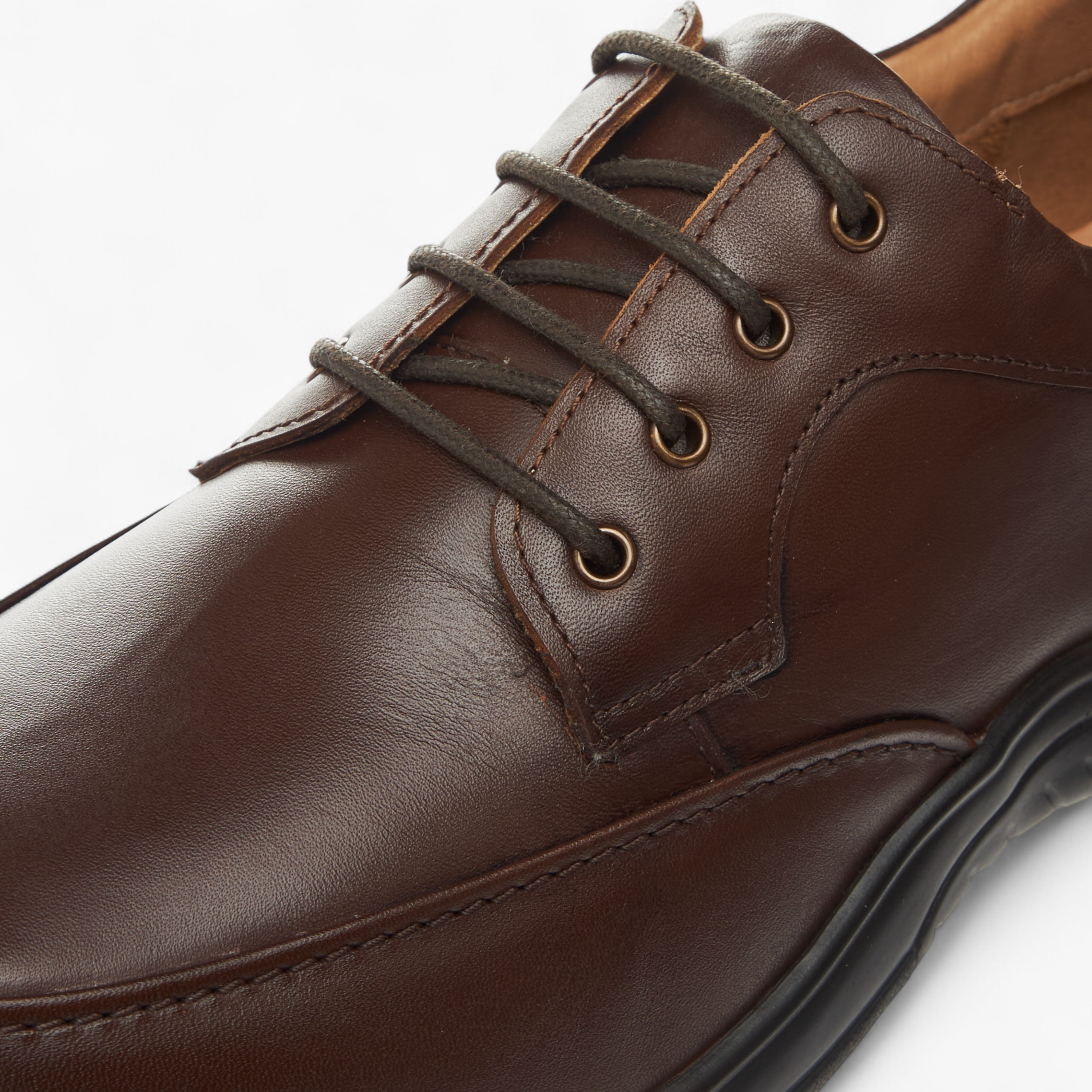 حذاء ديربي سادة برباط إغلاق من إل بي إل من شو إكسبرس-men-shoes-formalshoes-image-9