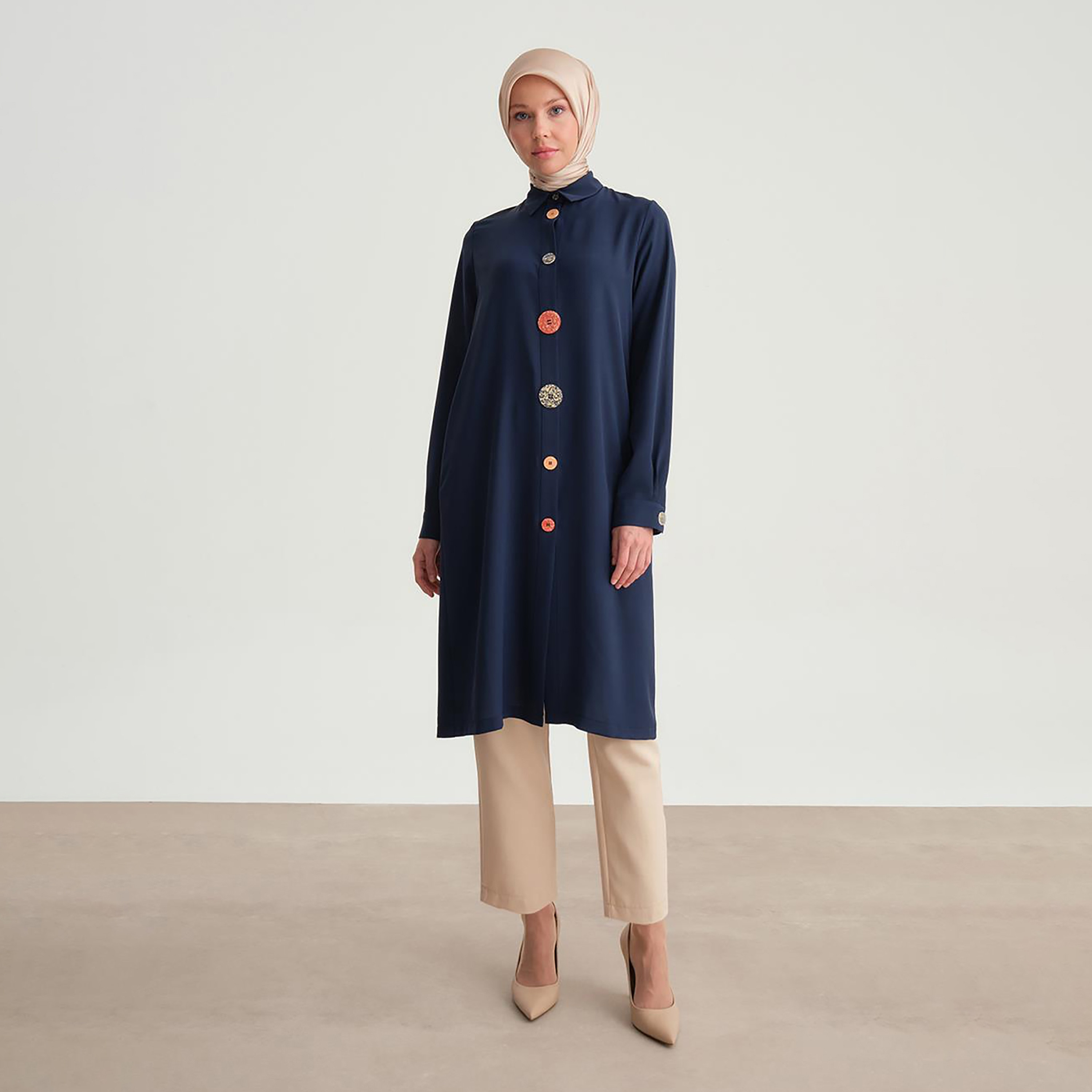 سترة Armine بياقة وأكمام بأزرار للنساء-women-clothing-shirtsandblouses-blouses-image-8