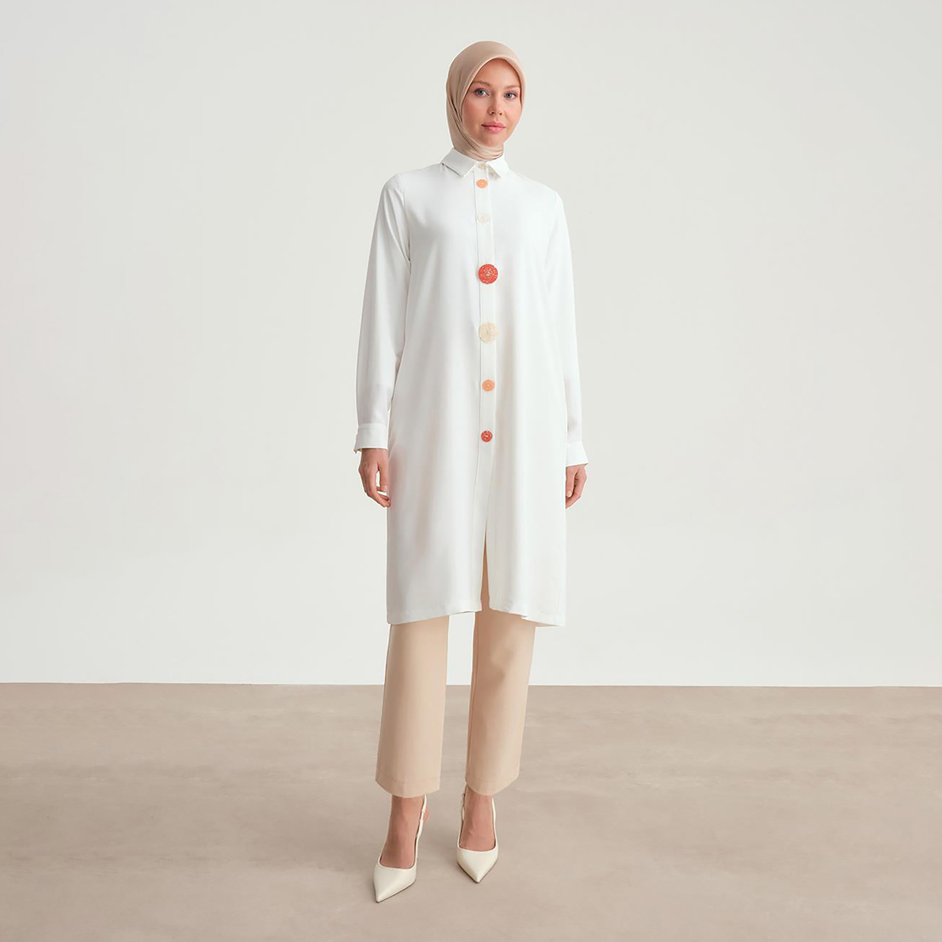 سترة Armine بياقة وأكمام بأزرار للنساء-women-clothing-shirtsandblouses-blouses-image-4