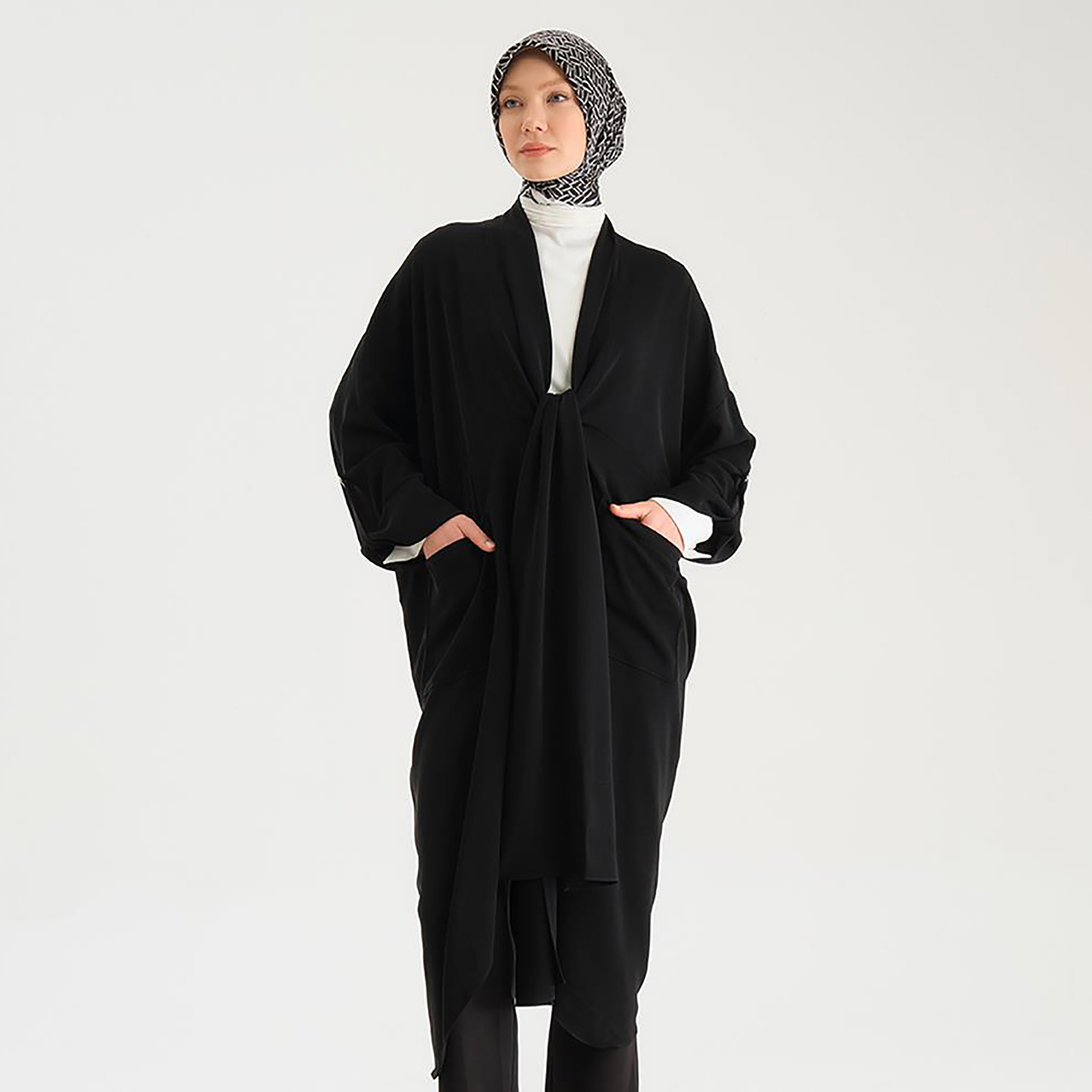 سترة Armine نسائية ذات أكمام قابلة للطي وGo Tunic-women-clothing-shirtsandblouses-blouses-image-11