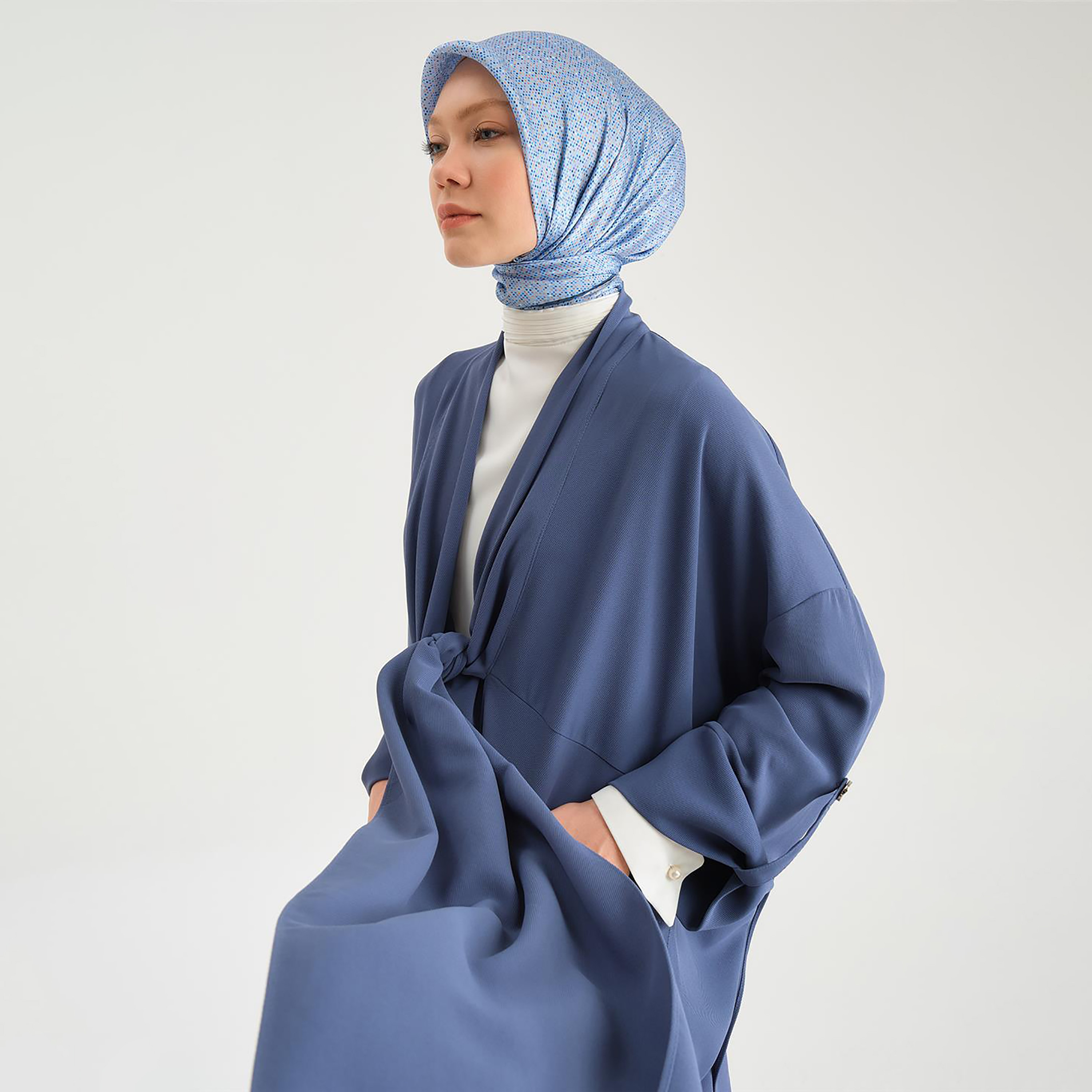 سترة Armine نسائية ذات أكمام قابلة للطي وGo Tunic-women-clothing-shirtsandblouses-blouses-image-7