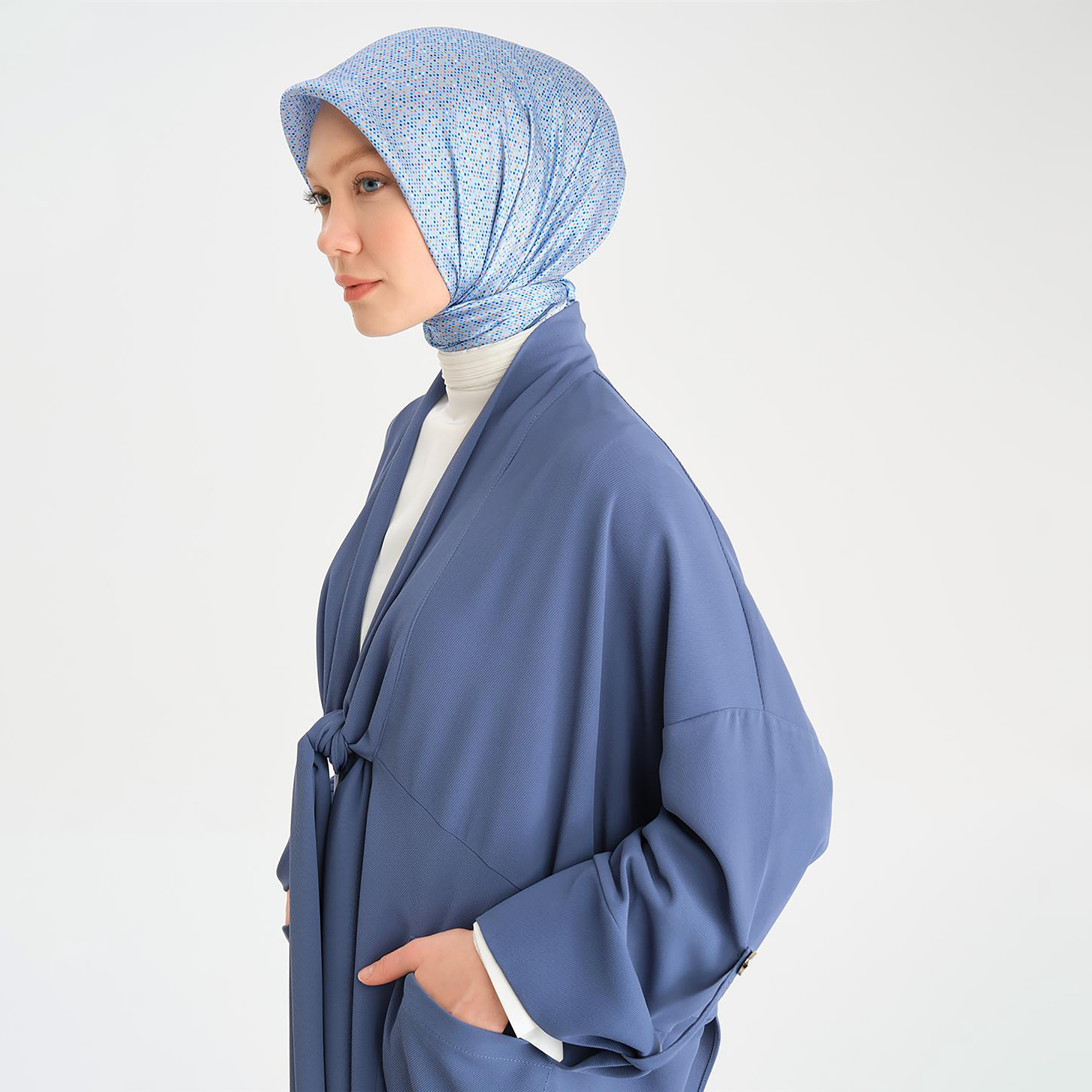 سترة Armine نسائية ذات أكمام قابلة للطي وGo Tunic-women-clothing-shirtsandblouses-blouses-image-8