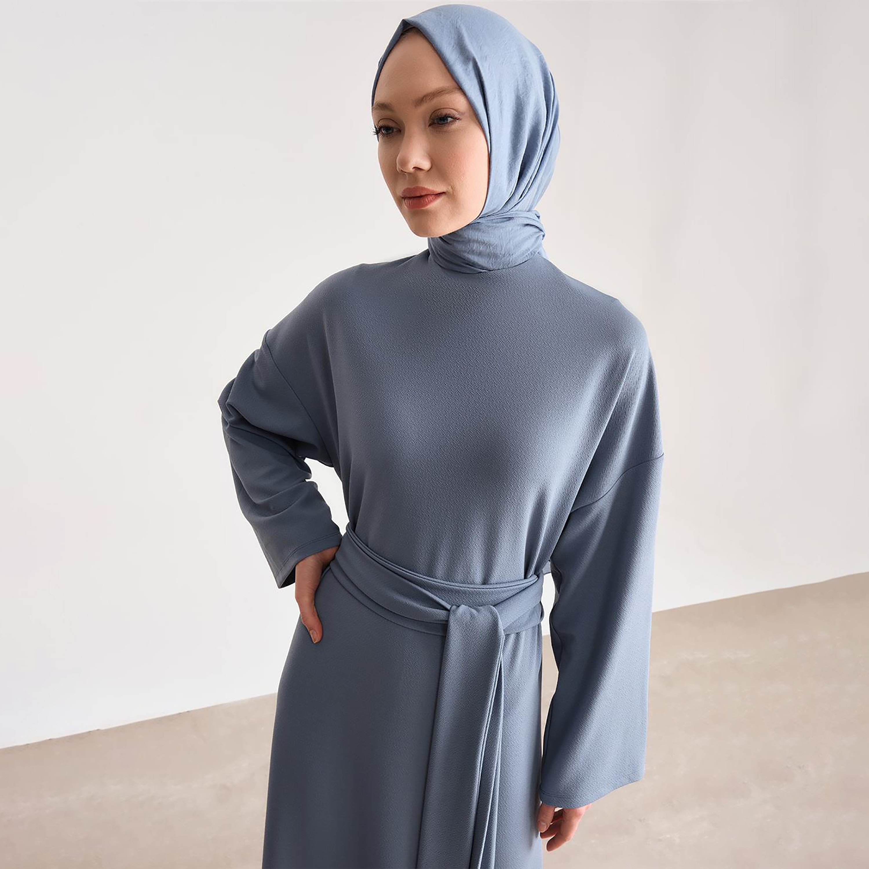 فستان Armine نسائي طويل على شكل حرف A وأكمام مطاطية-women-clothing-dresses-image-7