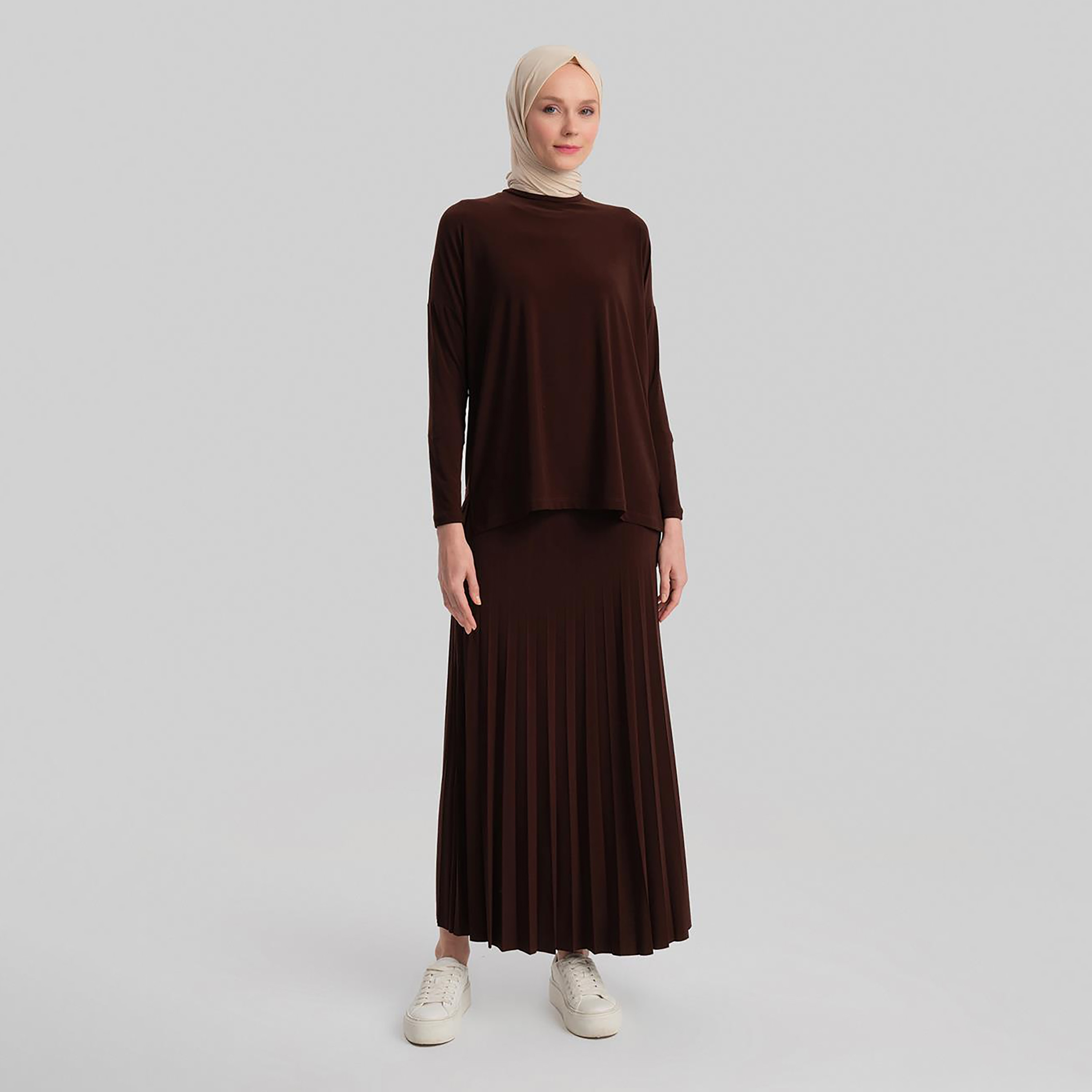 Armine 2-Piece Pleated Crew Neck Women's Top And Maxi Skirt Co-Ord Set-women-clothing-coordsets-image-4