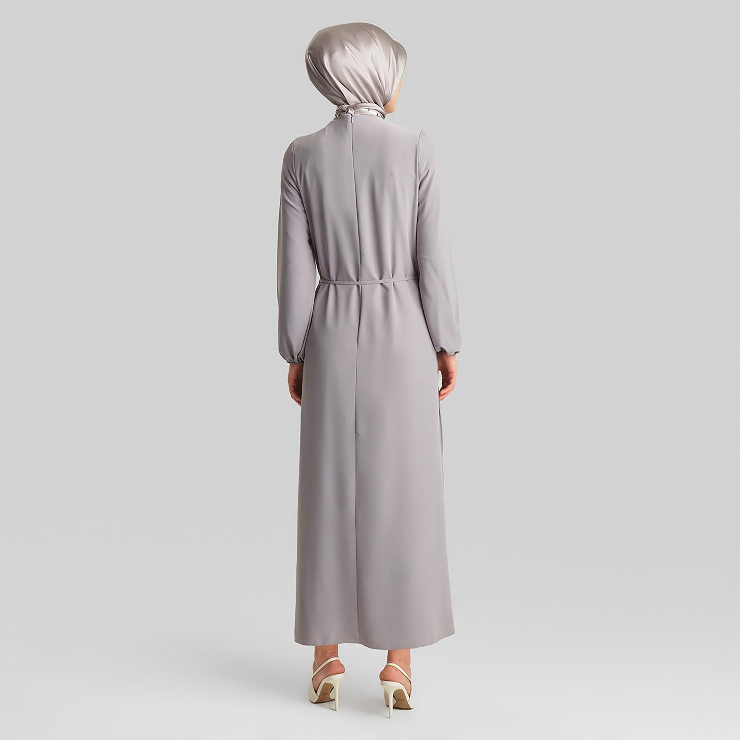 فستان طويل على شكل حرف A من Armine بأكمام وأكمام مطاطية-women-clothing-dresses-image-21