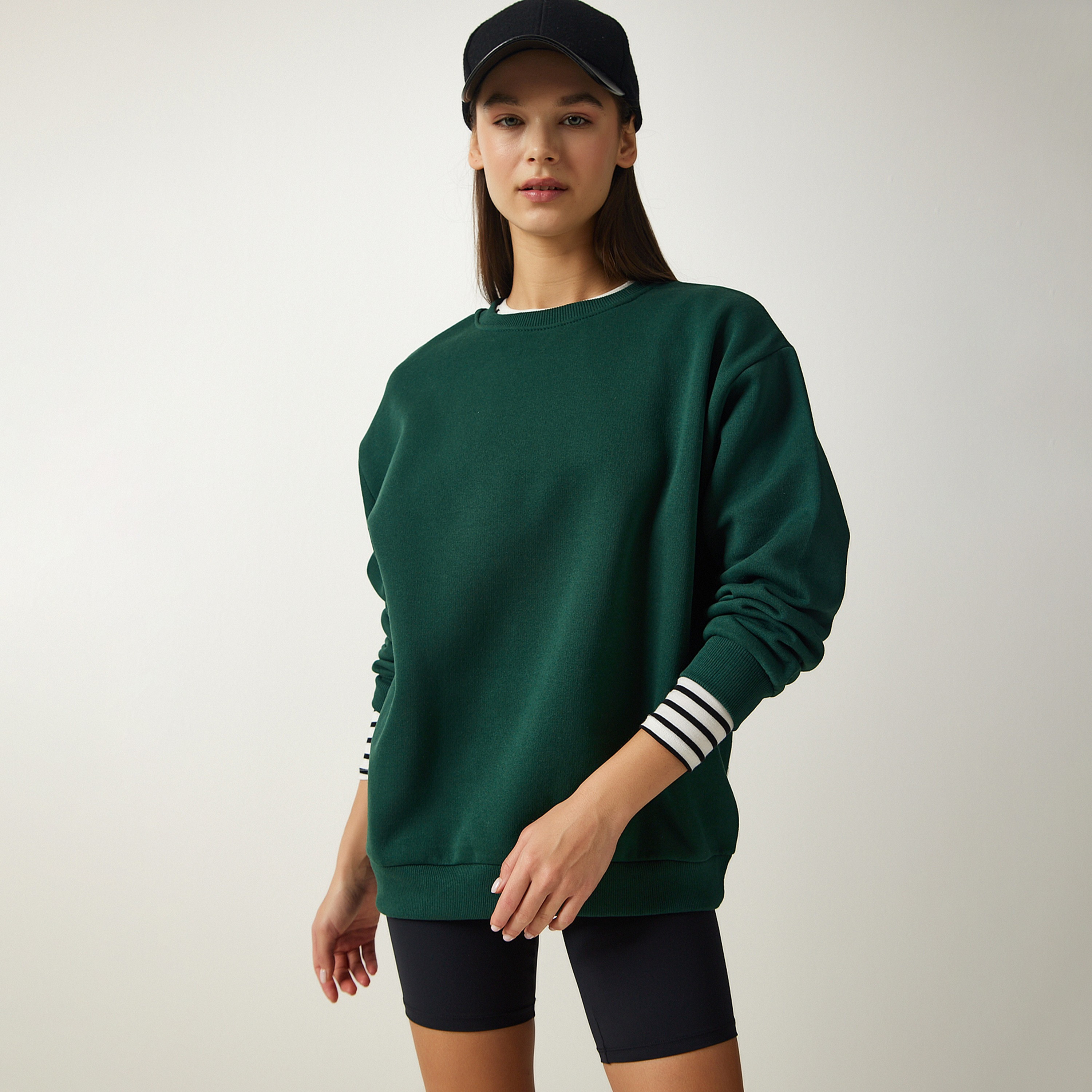 سويت شيرت نسائي زمردي من إسطنبول السعادة-women-clothing-hoodiesandsweatshirts-sweatshirts-image-1
