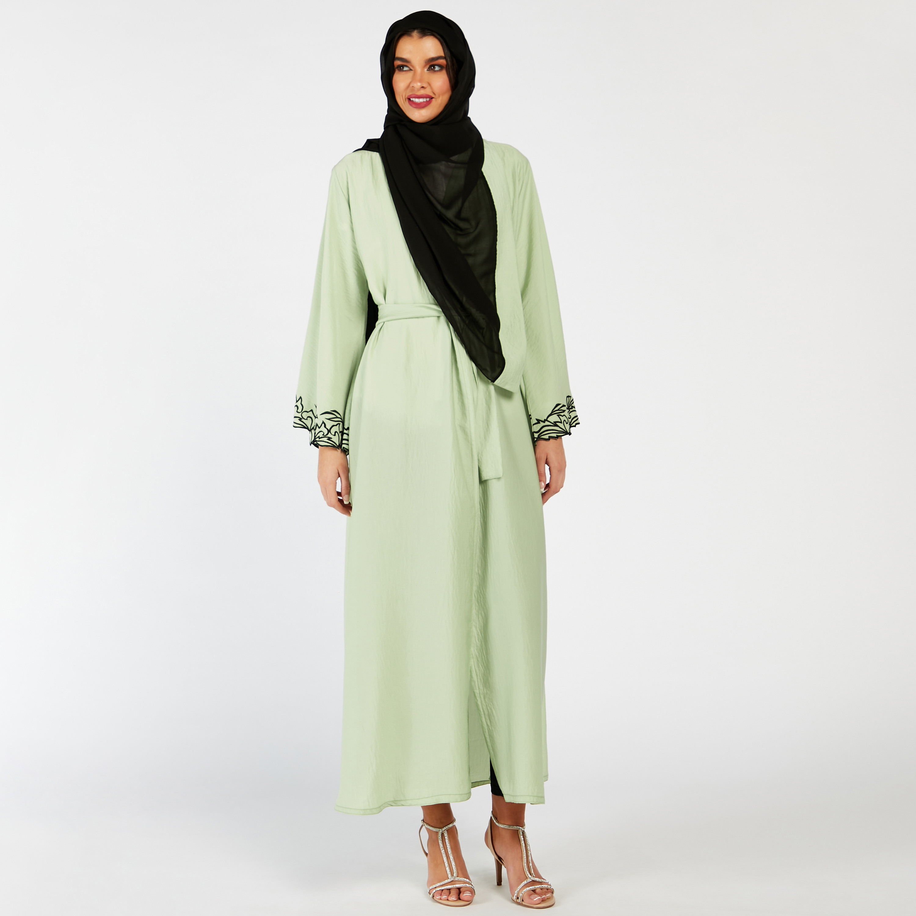 Nukhbaa Solid Abaya and Hijab Set-women-arabicclothing-abayas-image-1